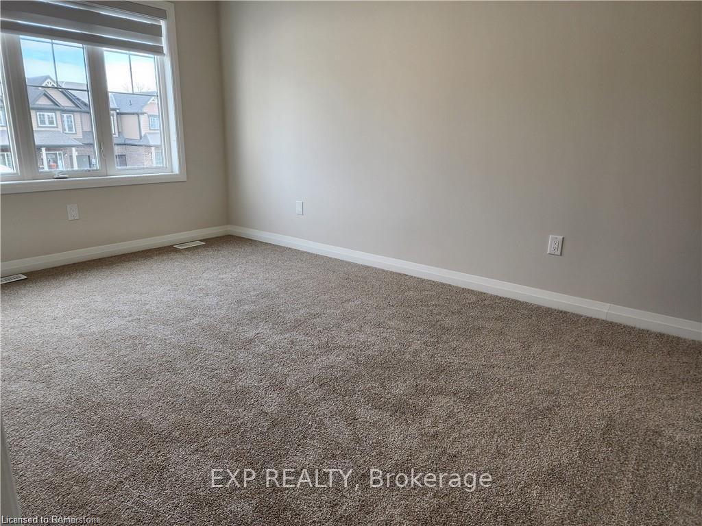 Photo 12 of Unit Upper, 76 Alicia Crescent, Thorold, Hurricane/Merrittville — HOMEH