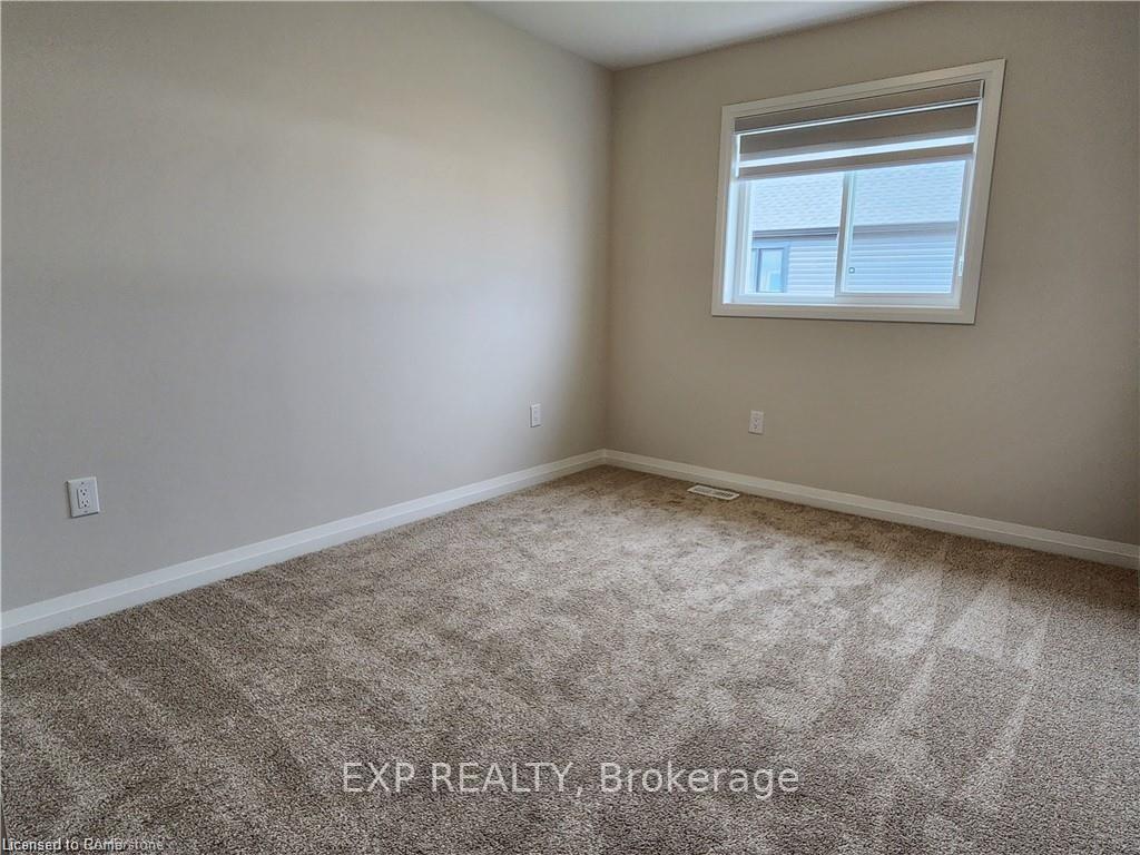 Photo 18 of Unit Upper, 76 Alicia Crescent, Thorold, Hurricane/Merrittville — HOMEH