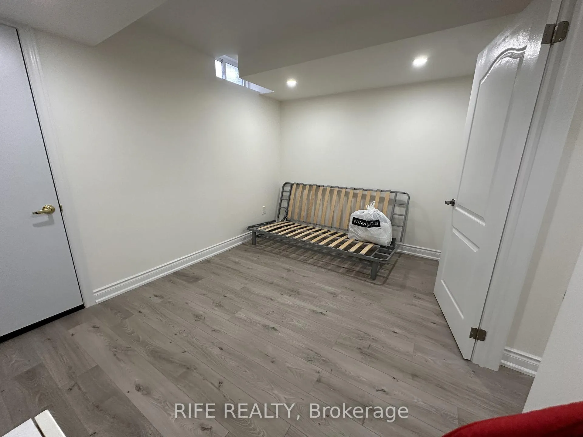 Photo 3 of BSMT 13 Charles Vogel Drive, Markham, Berczy — HOMEH