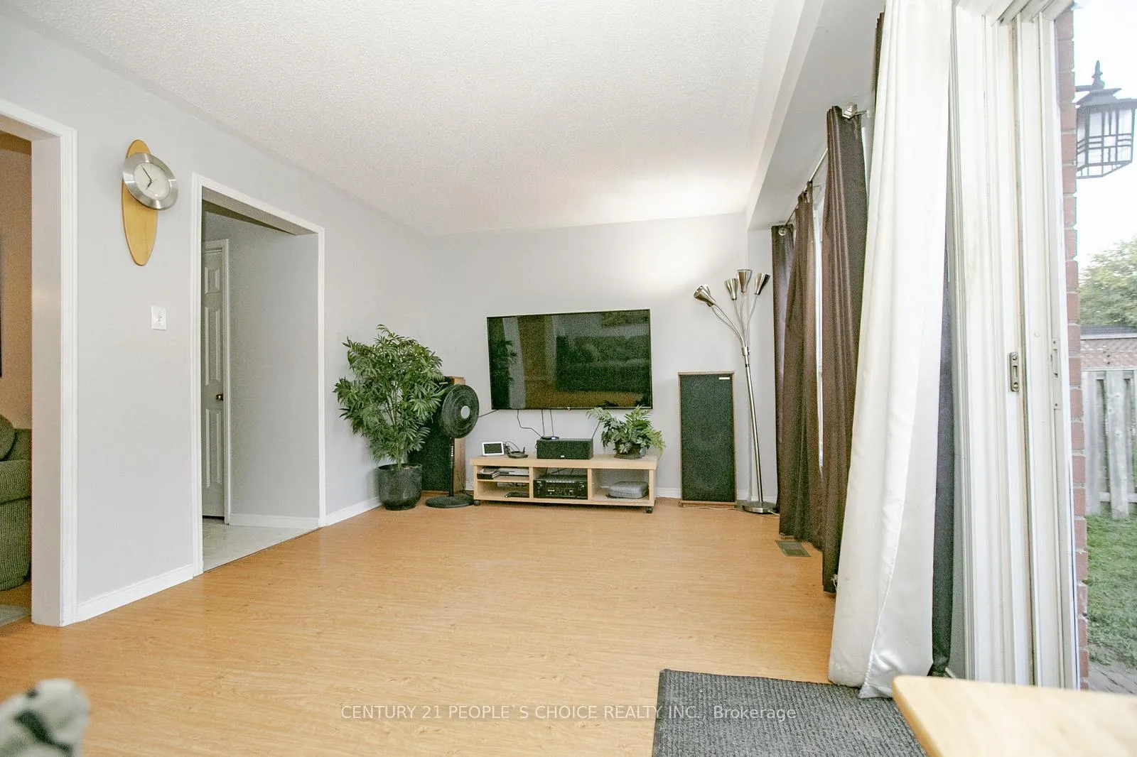 Photo 18 of 17 Caruso Drive, Brampton, Fletcher's West — HOMEH