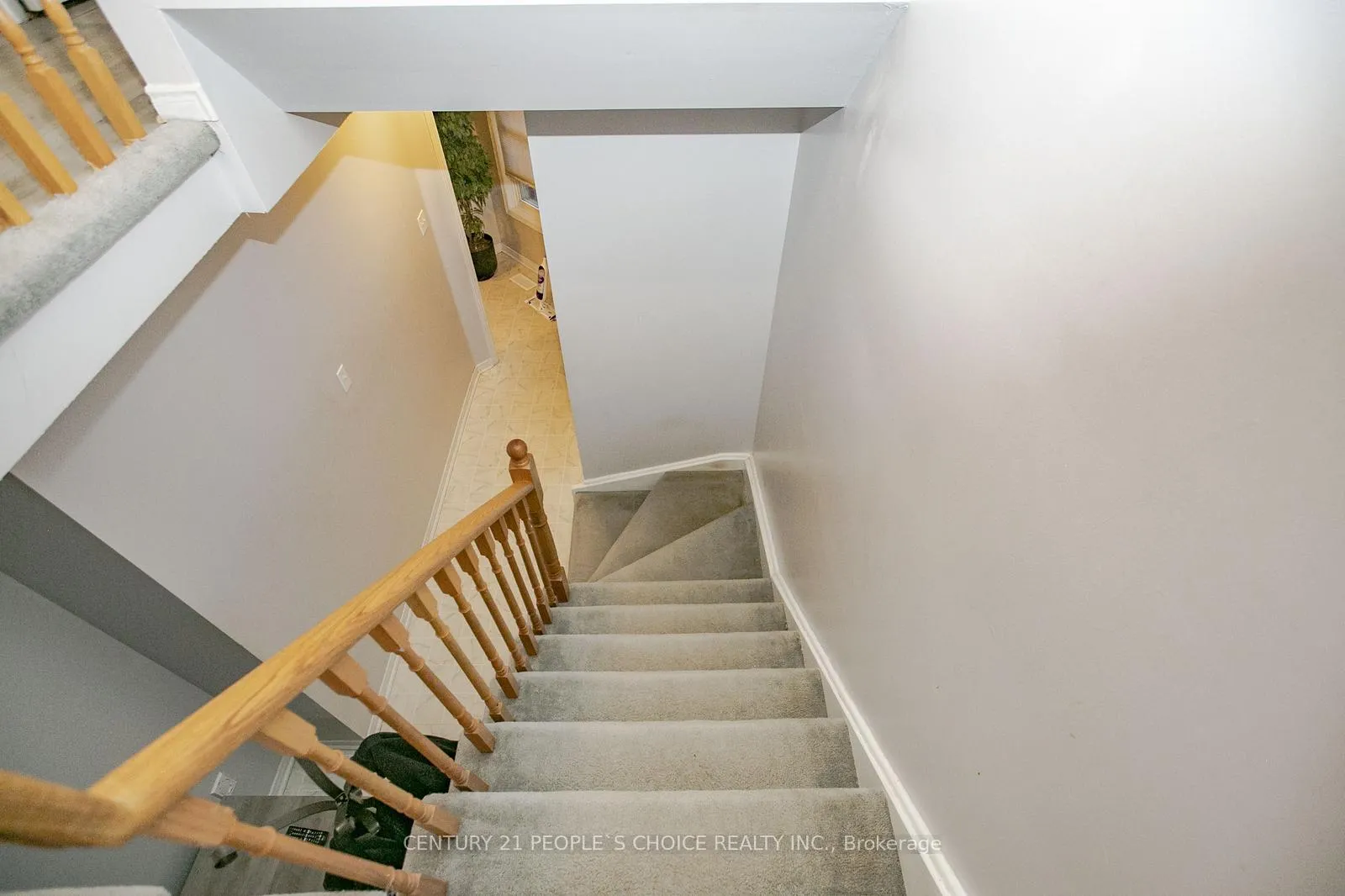 Photo 21 of 17 Caruso Drive, Brampton, Fletcher's West — HOMEH
