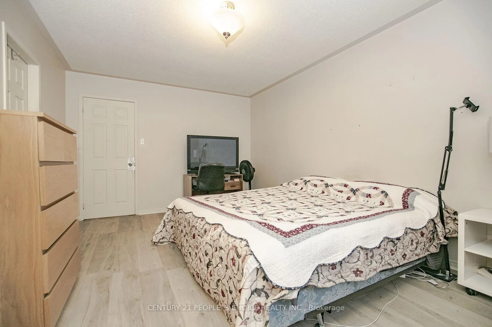 Photo 28 of 17 Caruso Drive, Brampton, Fletcher's West — HOMEH