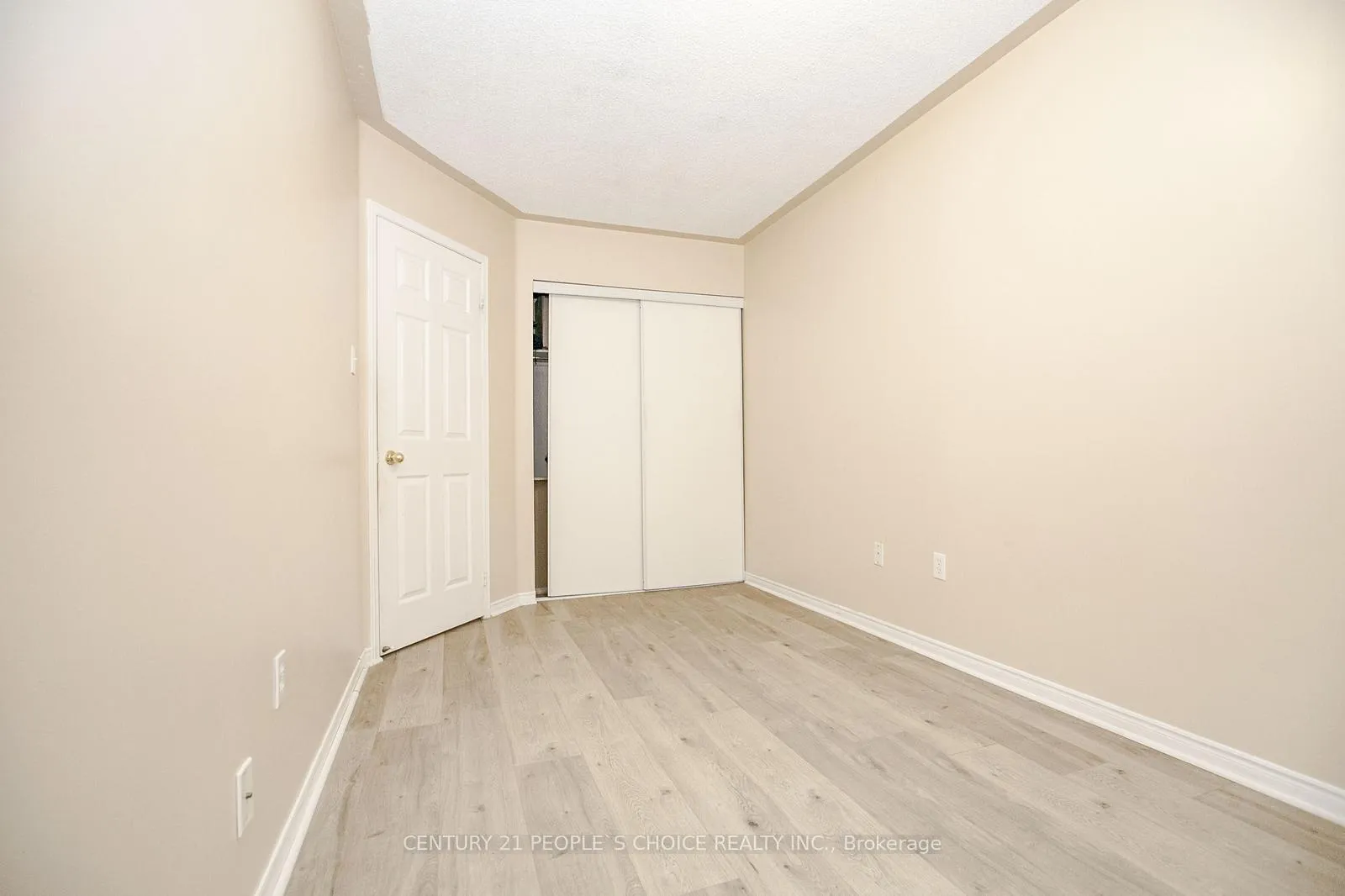 Photo 33 of 17 Caruso Drive, Brampton, Fletcher's West — HOMEH