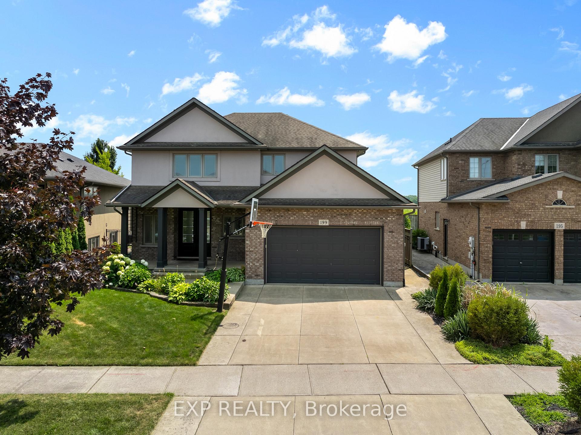 Photo 2 of 199 Tuliptree Road, Thorold, Confederation Heights — HOMEH