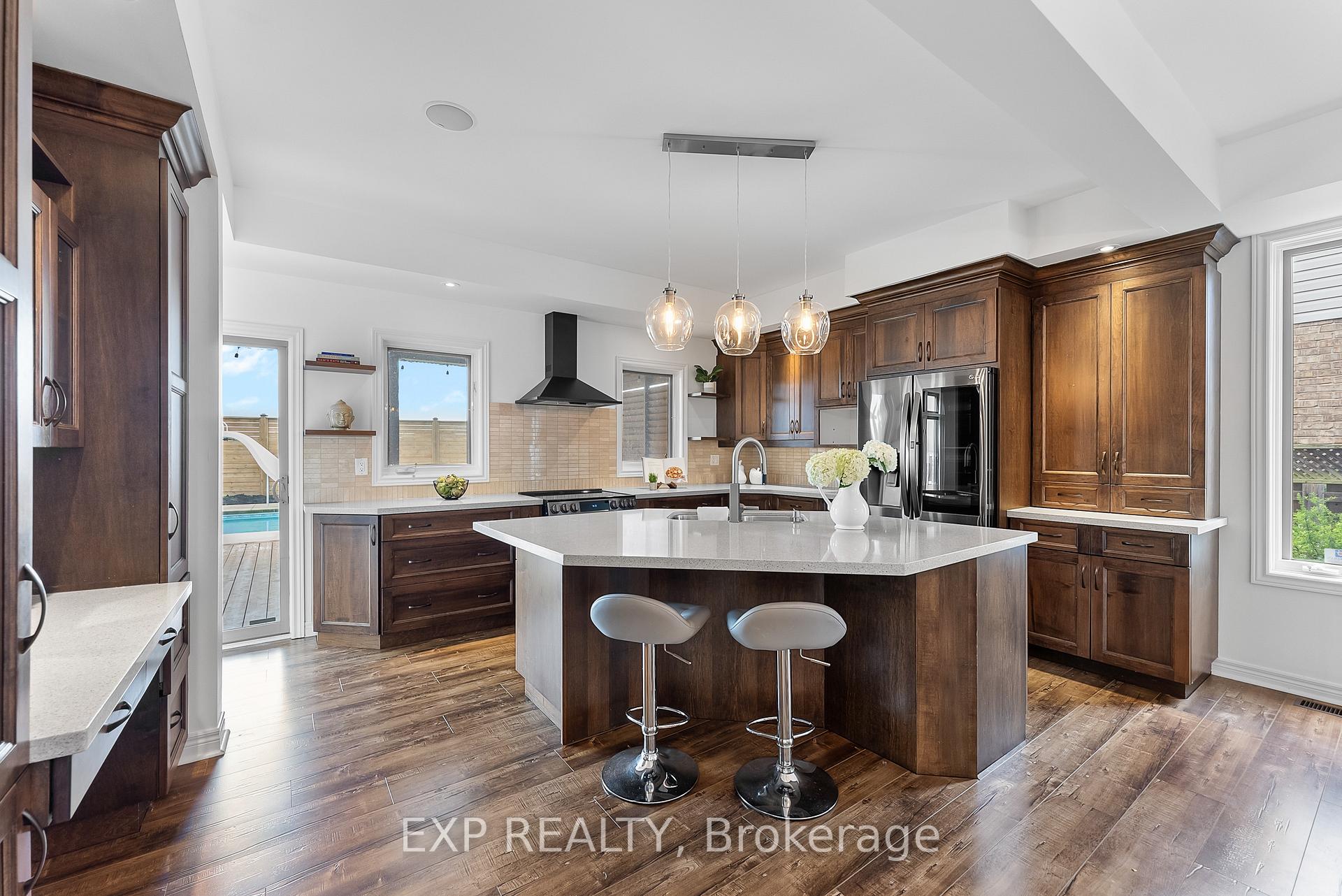 Photo 17 of 199 Tuliptree Road, Thorold, Confederation Heights — HOMEH