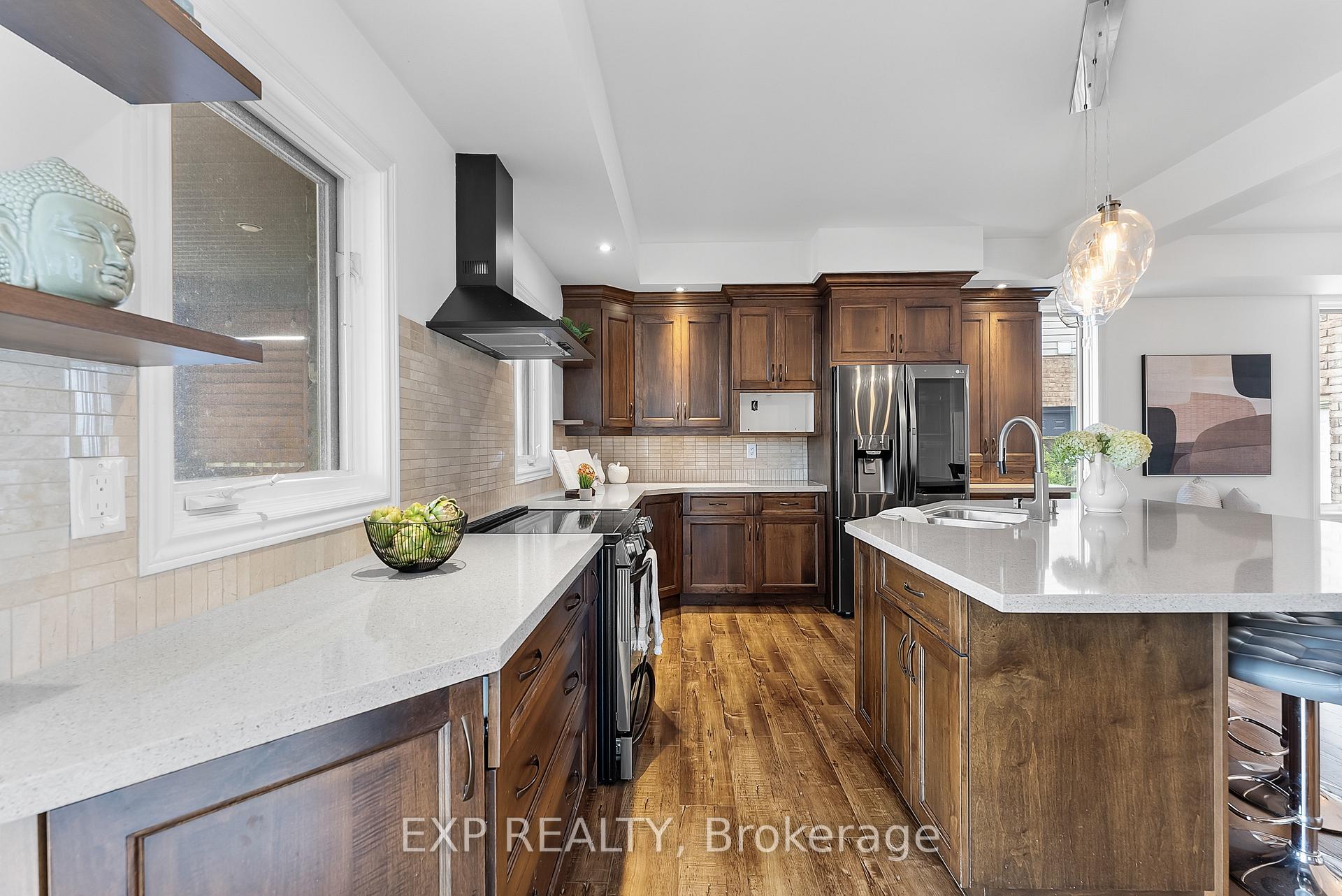 Photo 19 of 199 Tuliptree Road, Thorold, Confederation Heights — HOMEH