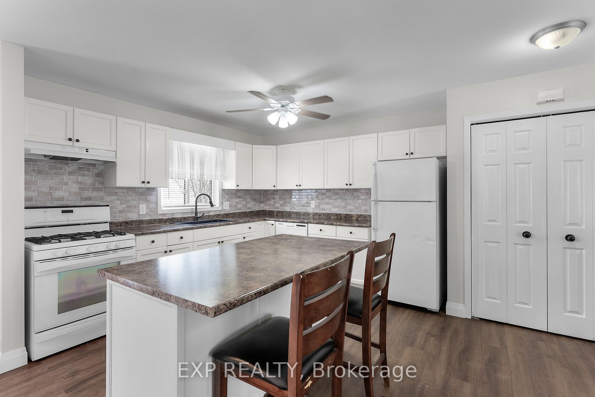 Photo 9 of 86 Windle Village Crescent W, Thorold, Allanburg/Thorold South — HOMEH