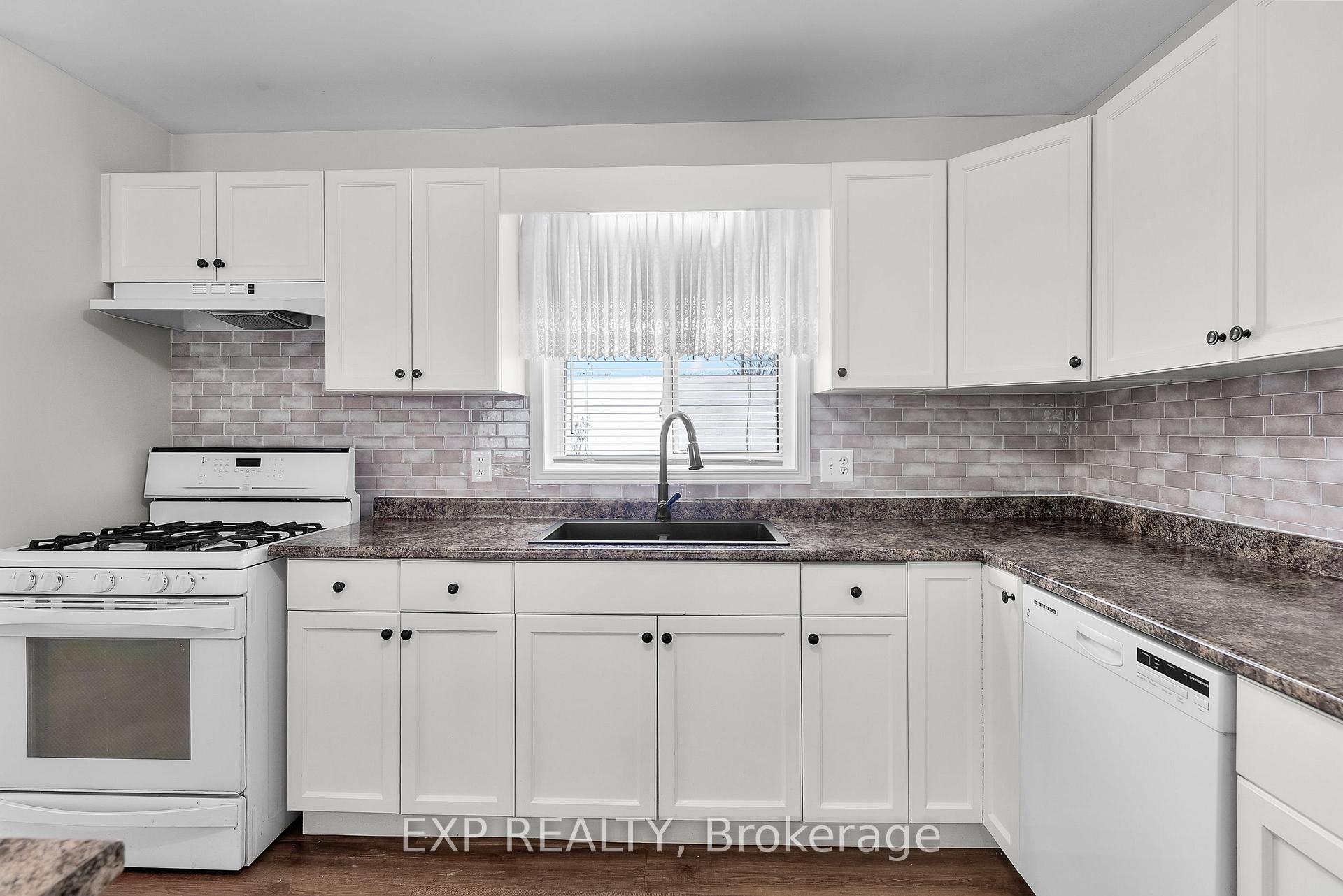 Photo 10 of 86 Windle Village Crescent W, Thorold, Allanburg/Thorold South — HOMEH