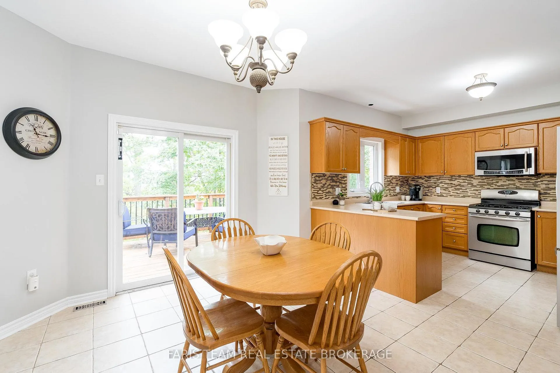 Photo 11 of 96 Osprey Ridge Road, Barrie, Little Lake — HOMEH