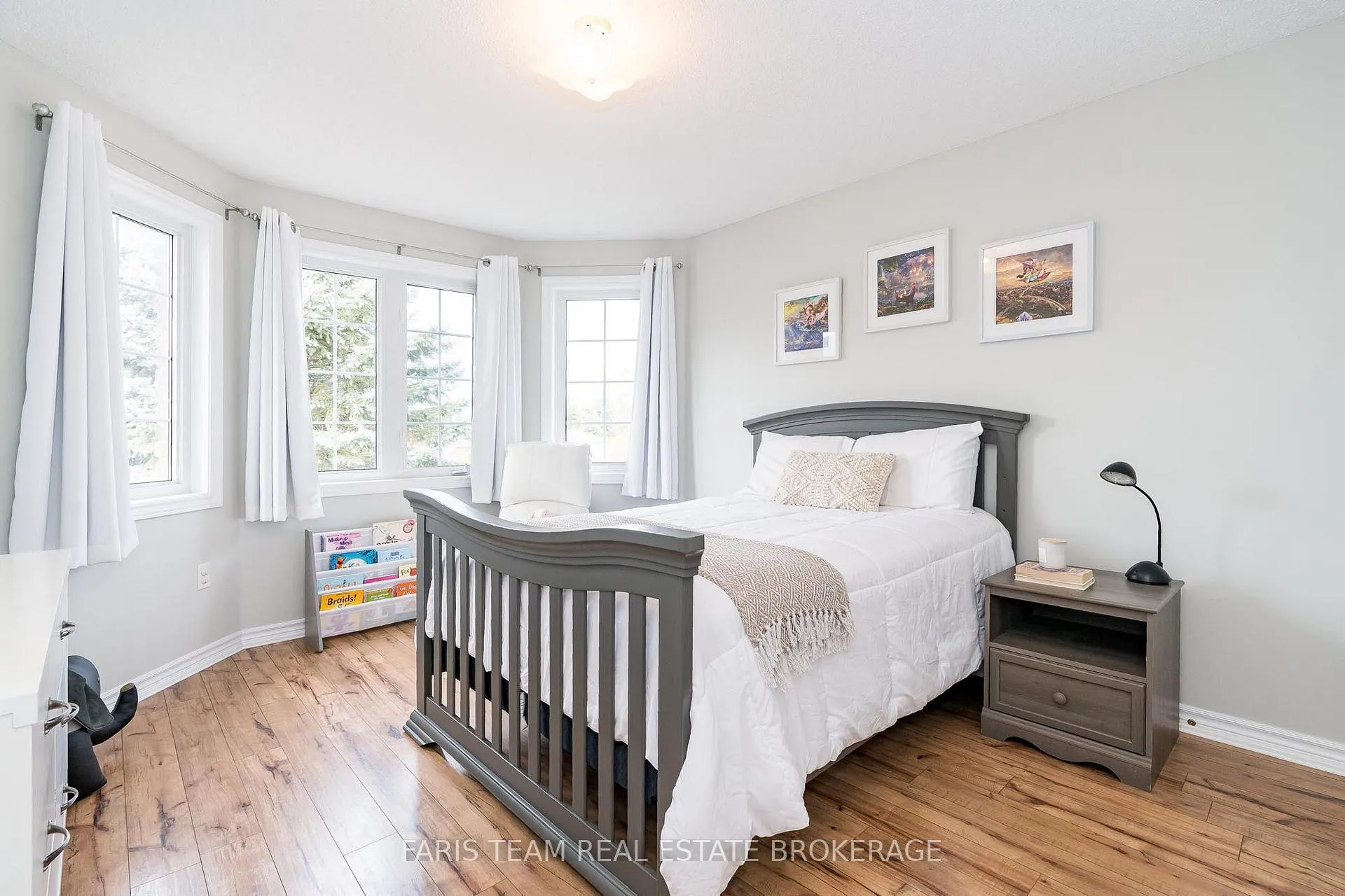 Photo 21 of 96 Osprey Ridge Road, Barrie, Little Lake — HOMEH