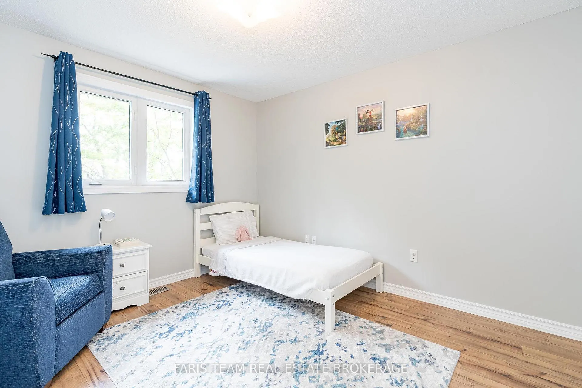 Photo 22 of 96 Osprey Ridge Road, Barrie, Little Lake — HOMEH