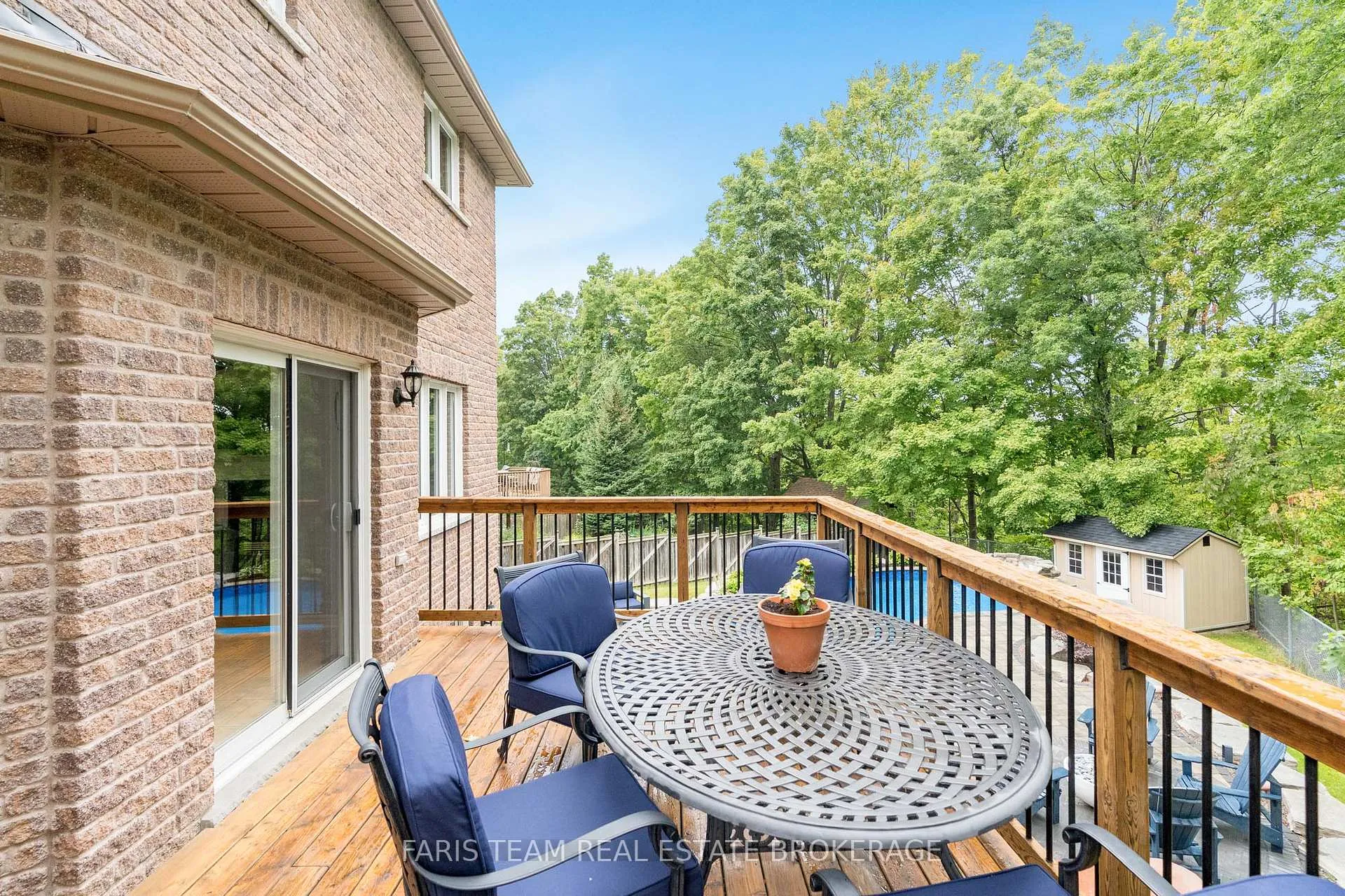 Photo 35 of 96 Osprey Ridge Road, Barrie, Little Lake — HOMEH