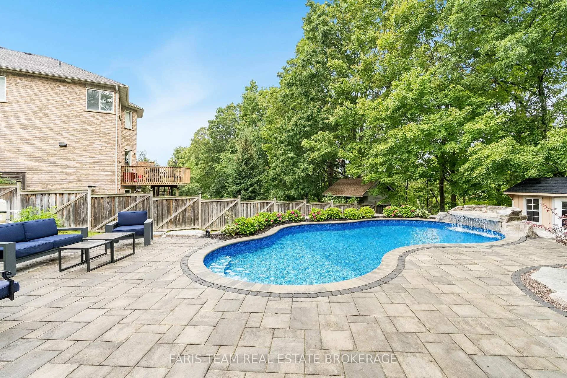 Photo 41 of 96 Osprey Ridge Road, Barrie, Little Lake — HOMEH