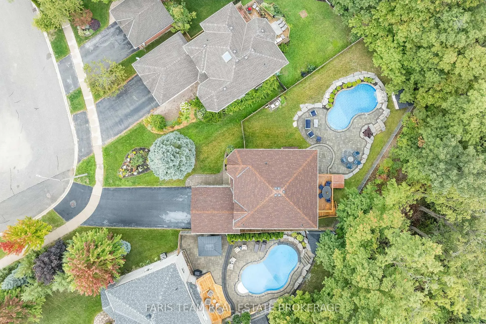 Photo 46 of 96 Osprey Ridge Road, Barrie, Little Lake — HOMEH