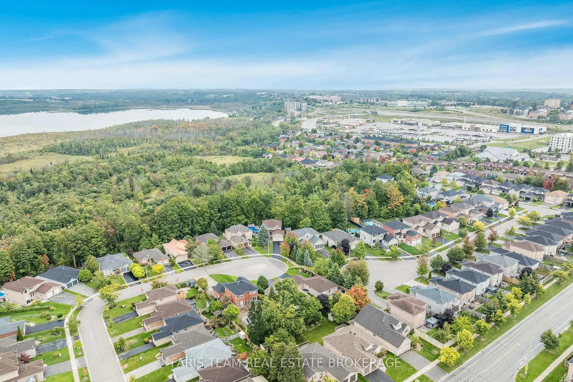 Photo 47 of 96 Osprey Ridge Road, Barrie, Little Lake — HOMEH
