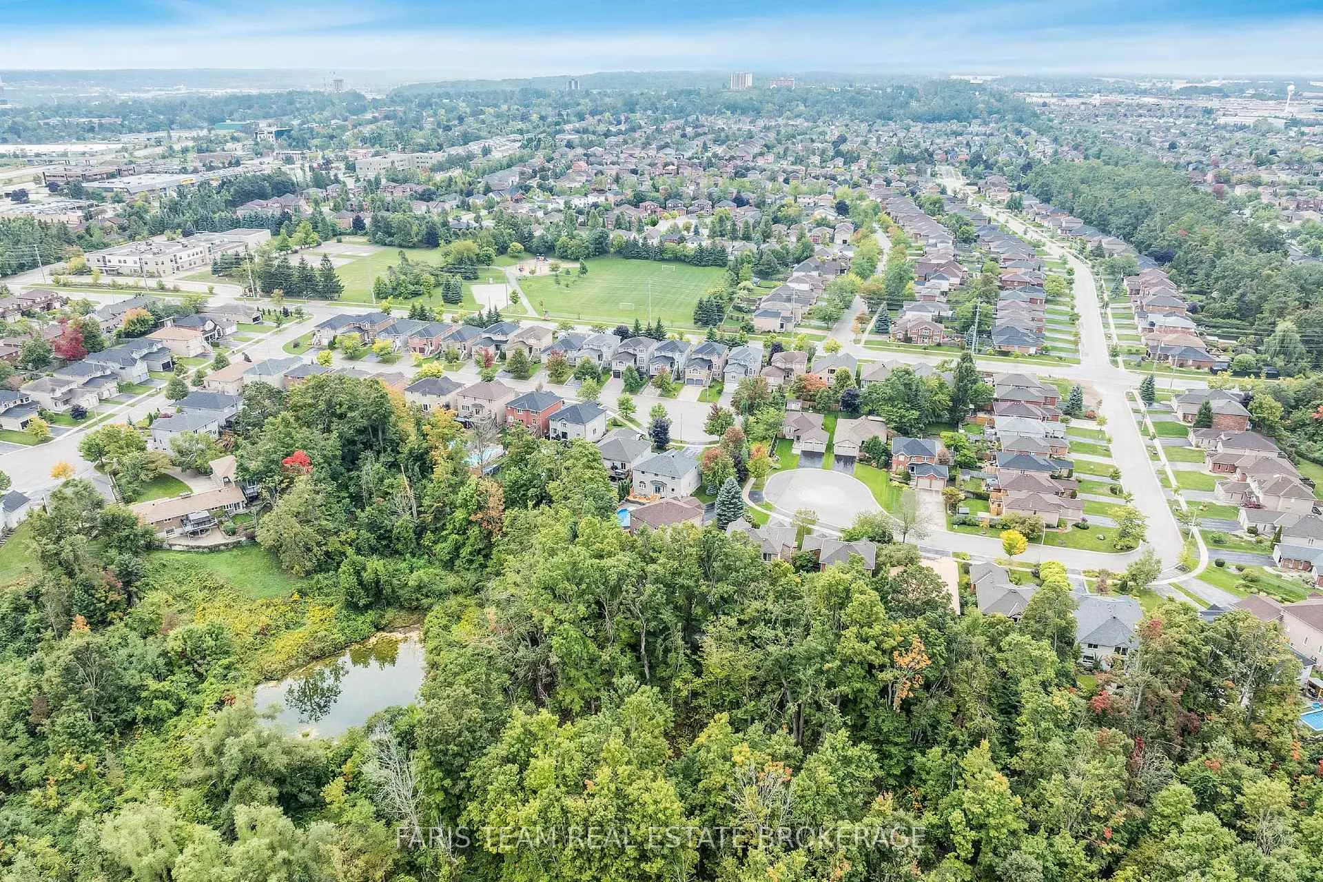 Photo 48 of 96 Osprey Ridge Road, Barrie, Little Lake — HOMEH