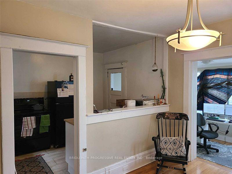 Photo 1 of Unit 2, 609 College Street, Toronto, Palmerston-Little Italy — HOMEH