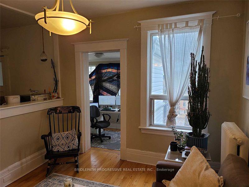 Photo 2 of Unit 2, 609 College Street, Toronto, Palmerston-Little Italy — HOMEH