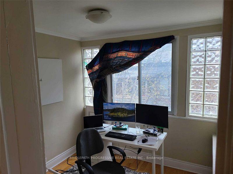 Photo 9 of Unit 2, 609 College Street, Toronto, Palmerston-Little Italy — HOMEH