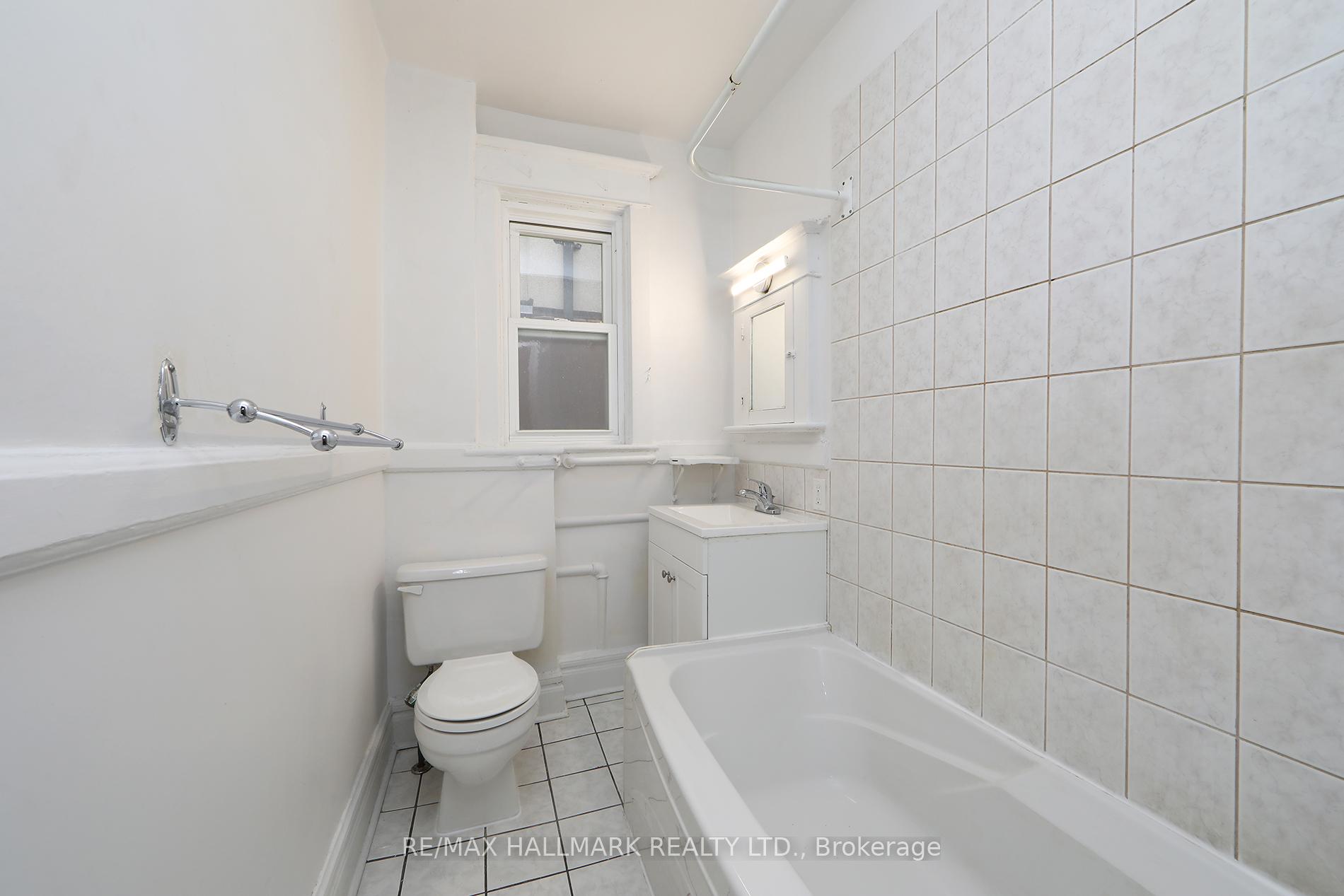 Photo 4 of Unit Upper, 28 Albermarle Avenue, Toronto, North Riverdale — HOMEH
