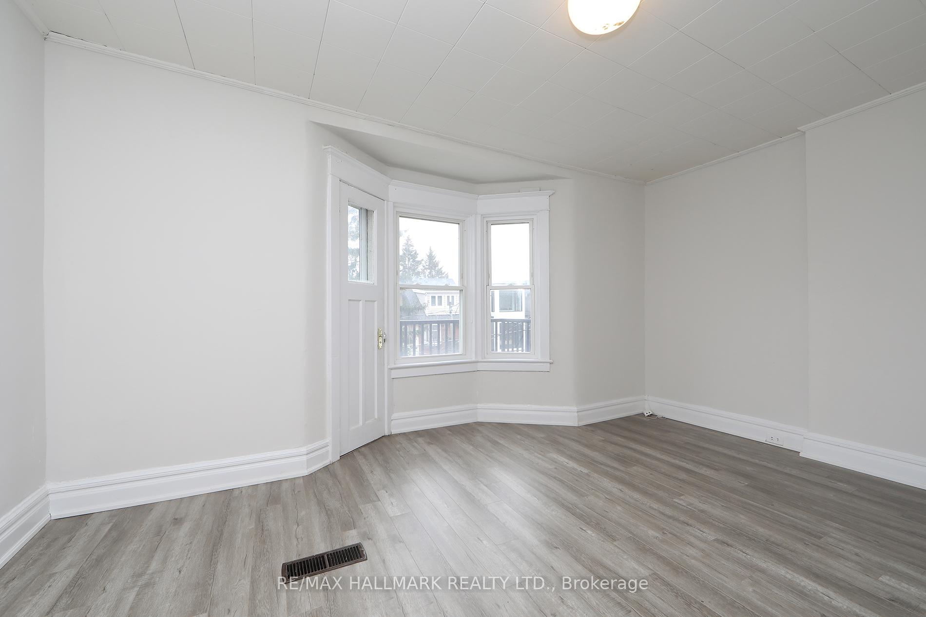 Photo 7 of Unit Upper, 28 Albermarle Avenue, Toronto, North Riverdale — HOMEH