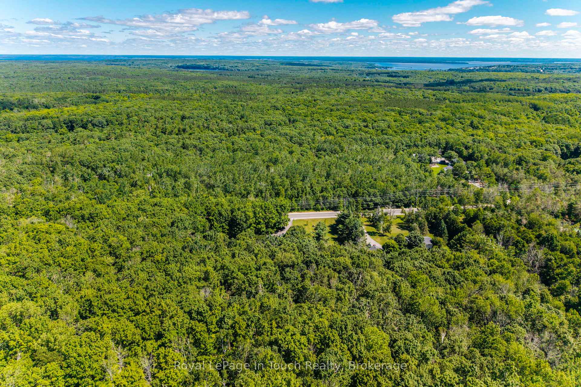 Photo 41 of 507 Lafontaine Road E, Tiny, Rural Tiny — HOMEH