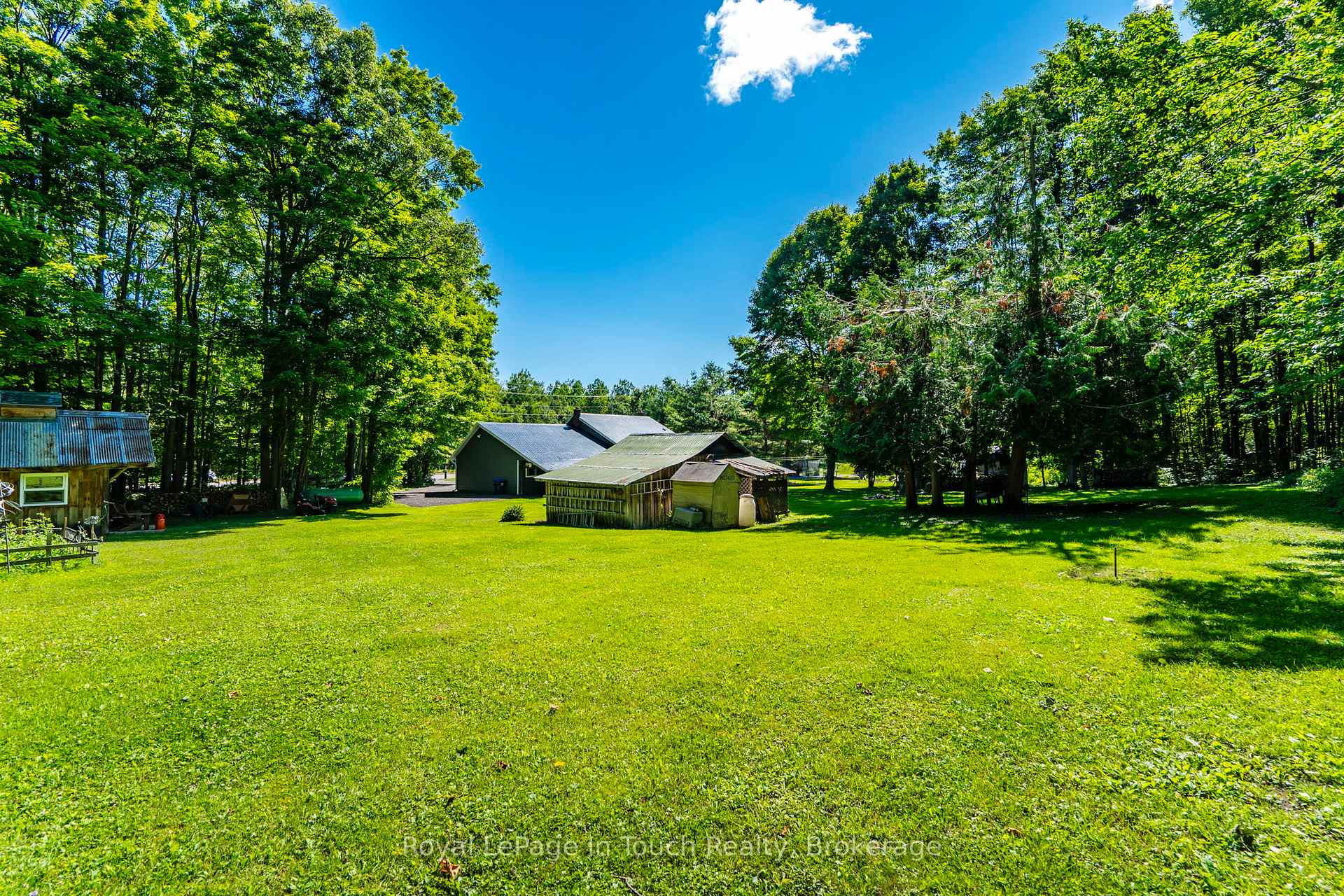 Photo 47 of 507 Lafontaine Road E, Tiny, Rural Tiny — HOMEH