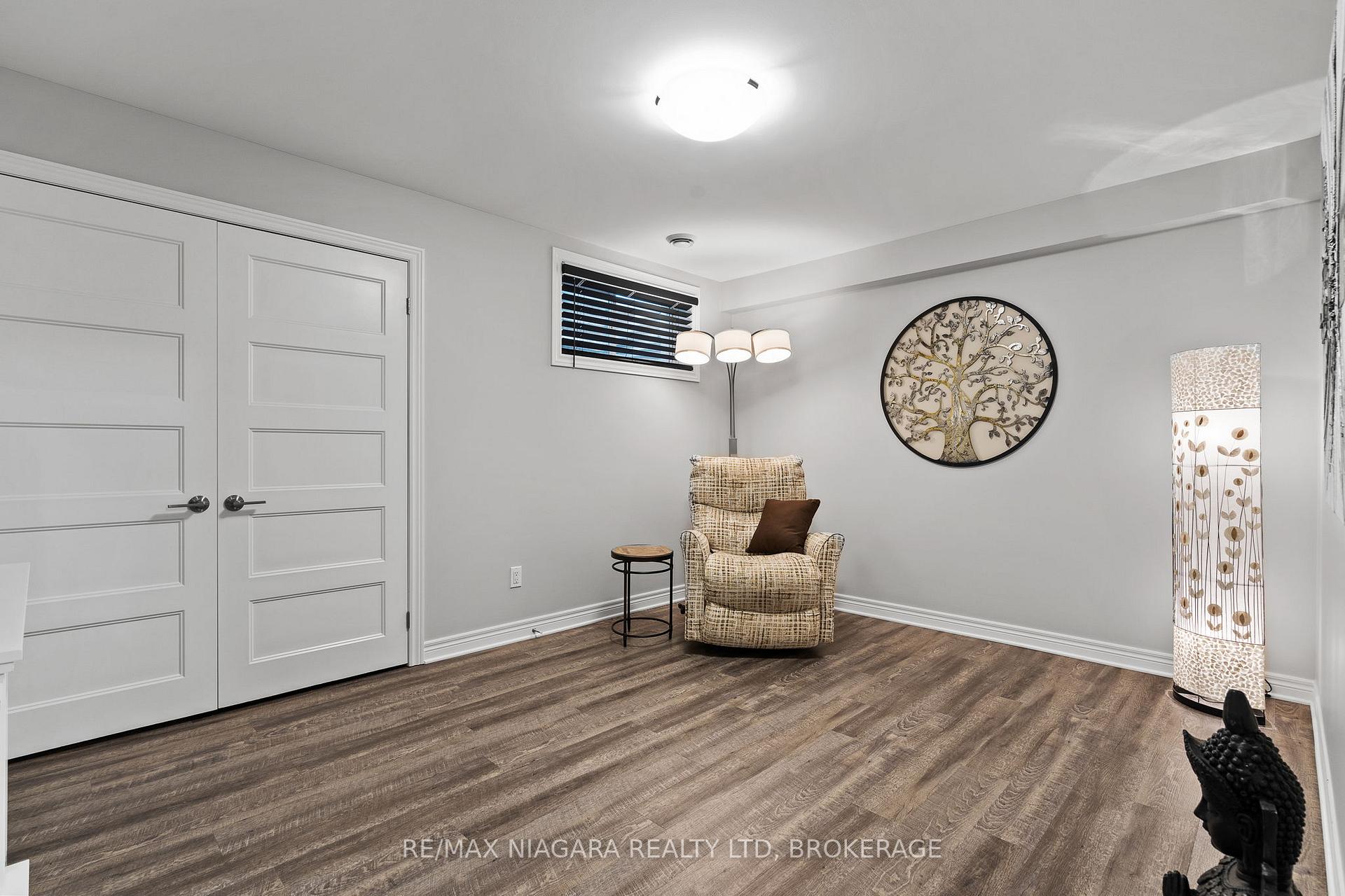 Photo 24 of 2 Eastman Gateway, Thorold, Hurricane/Merrittville — HOMEH