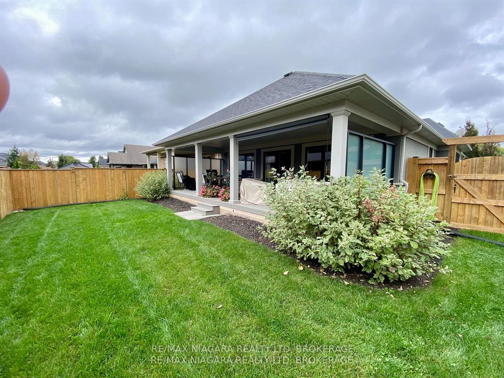 Photo 31 of 2 Eastman Gateway, Thorold, Hurricane/Merrittville — HOMEH