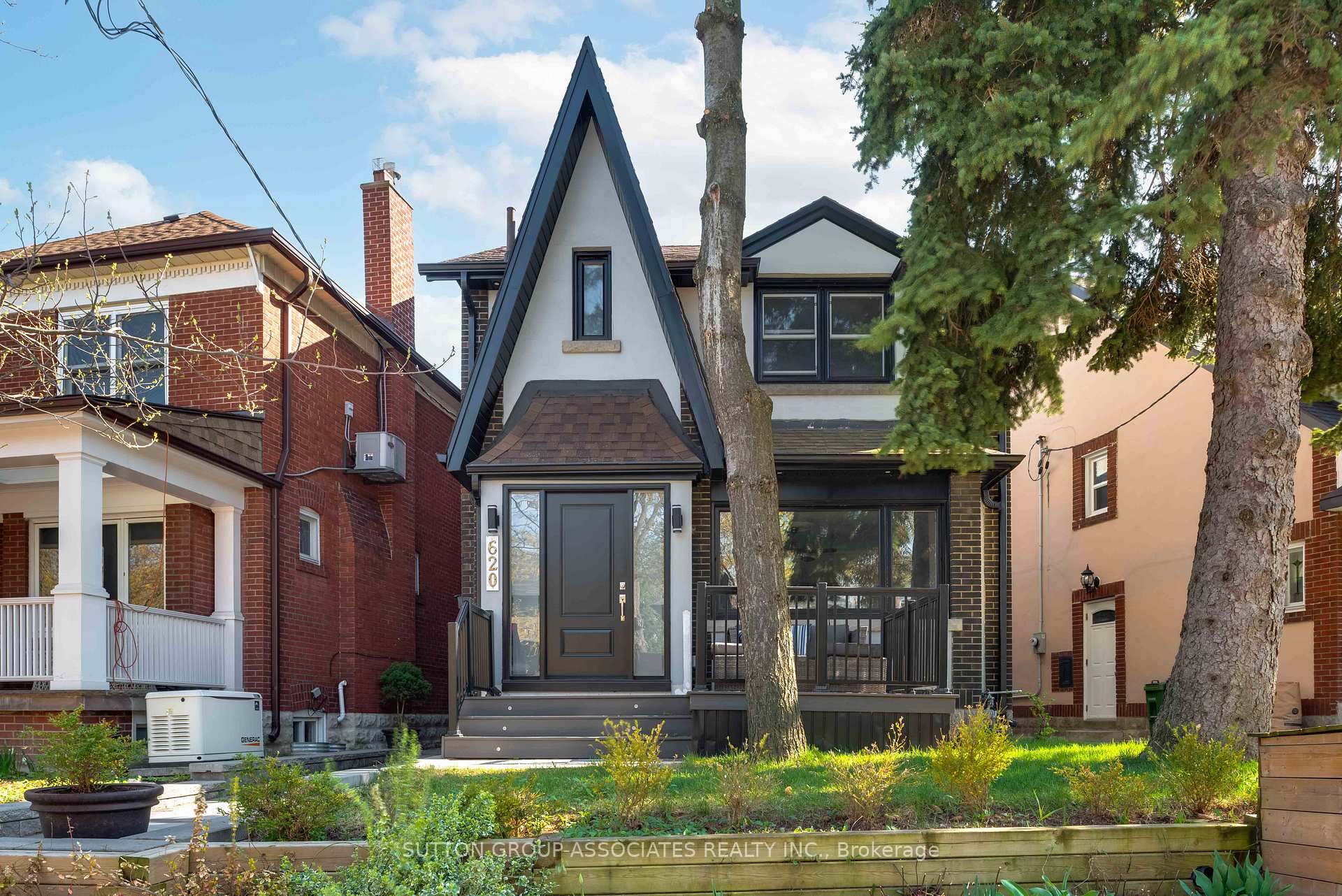 Photo 2 of 620 Rushton Road, Toronto, Humewood-Cedarvale — HOMEH