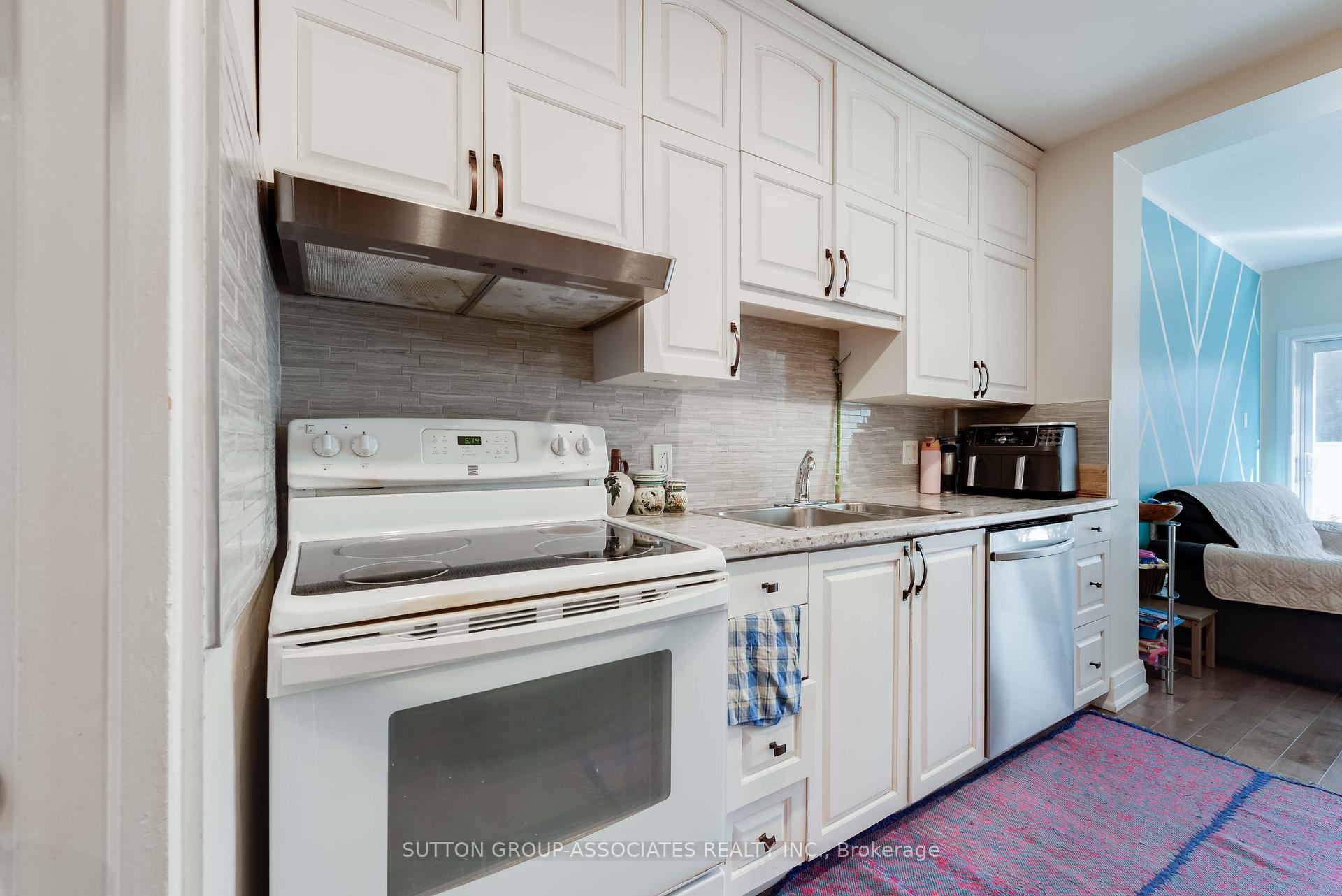 Photo 10 of 620 Rushton Road, Toronto, Humewood-Cedarvale — HOMEH
