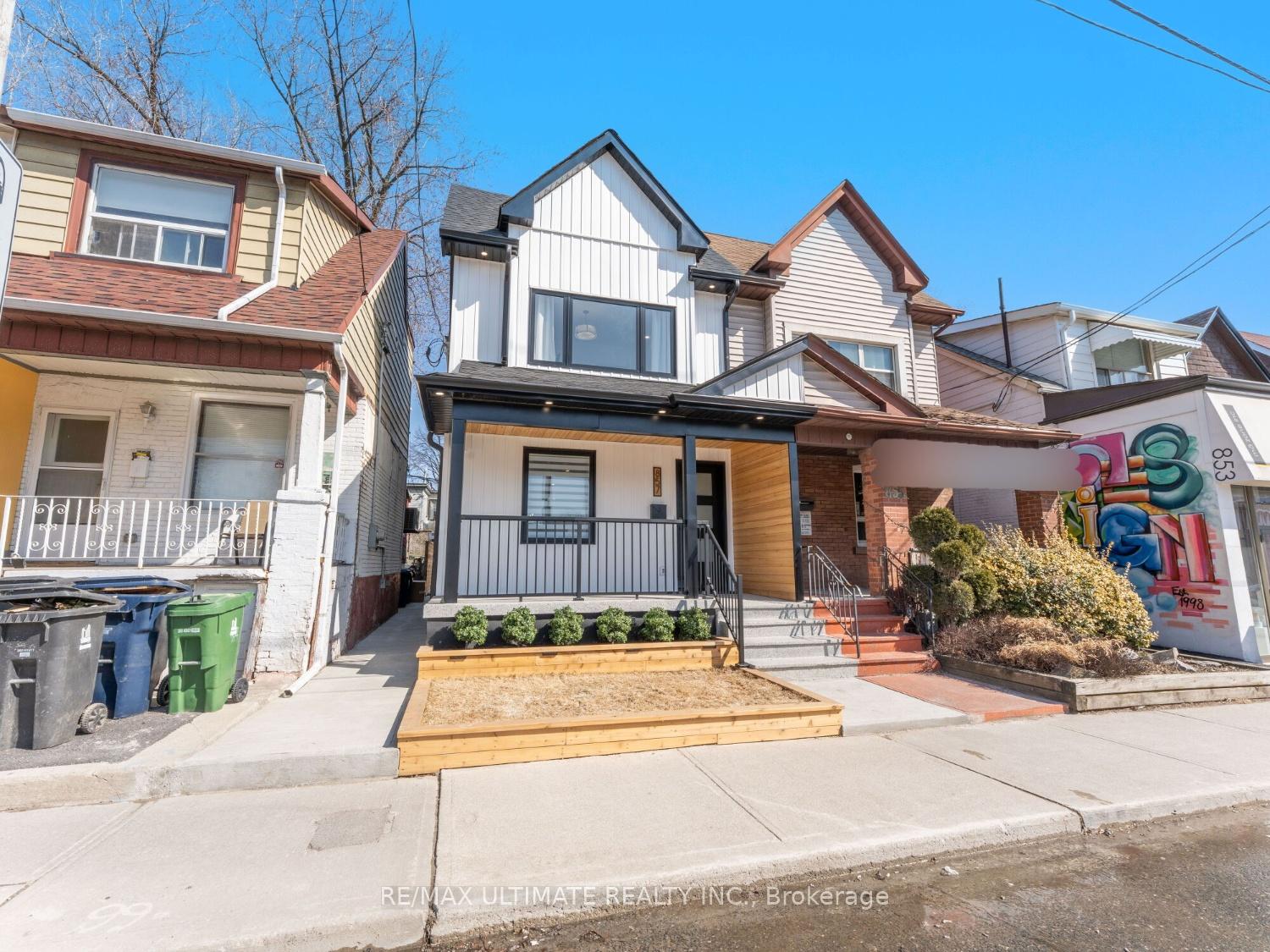 Photo 4 of 857 Pape Avenue, Toronto, Danforth Village-East York — HOMEH