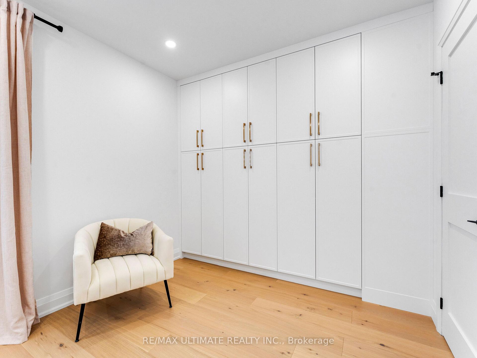 Photo 31 of 857 Pape Avenue, Toronto, Danforth Village-East York — HOMEH