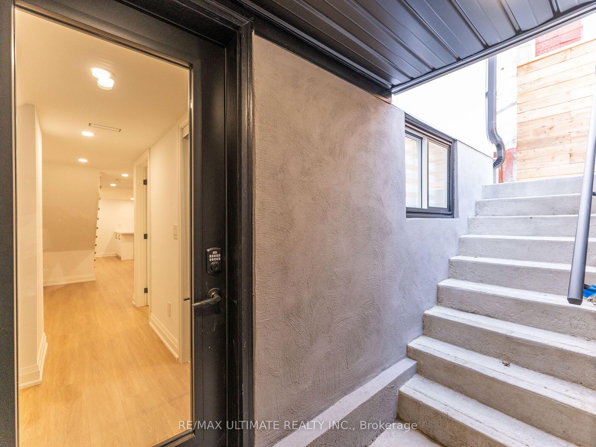 Photo 46 of 857 Pape Avenue, Toronto, Danforth Village-East York — HOMEH