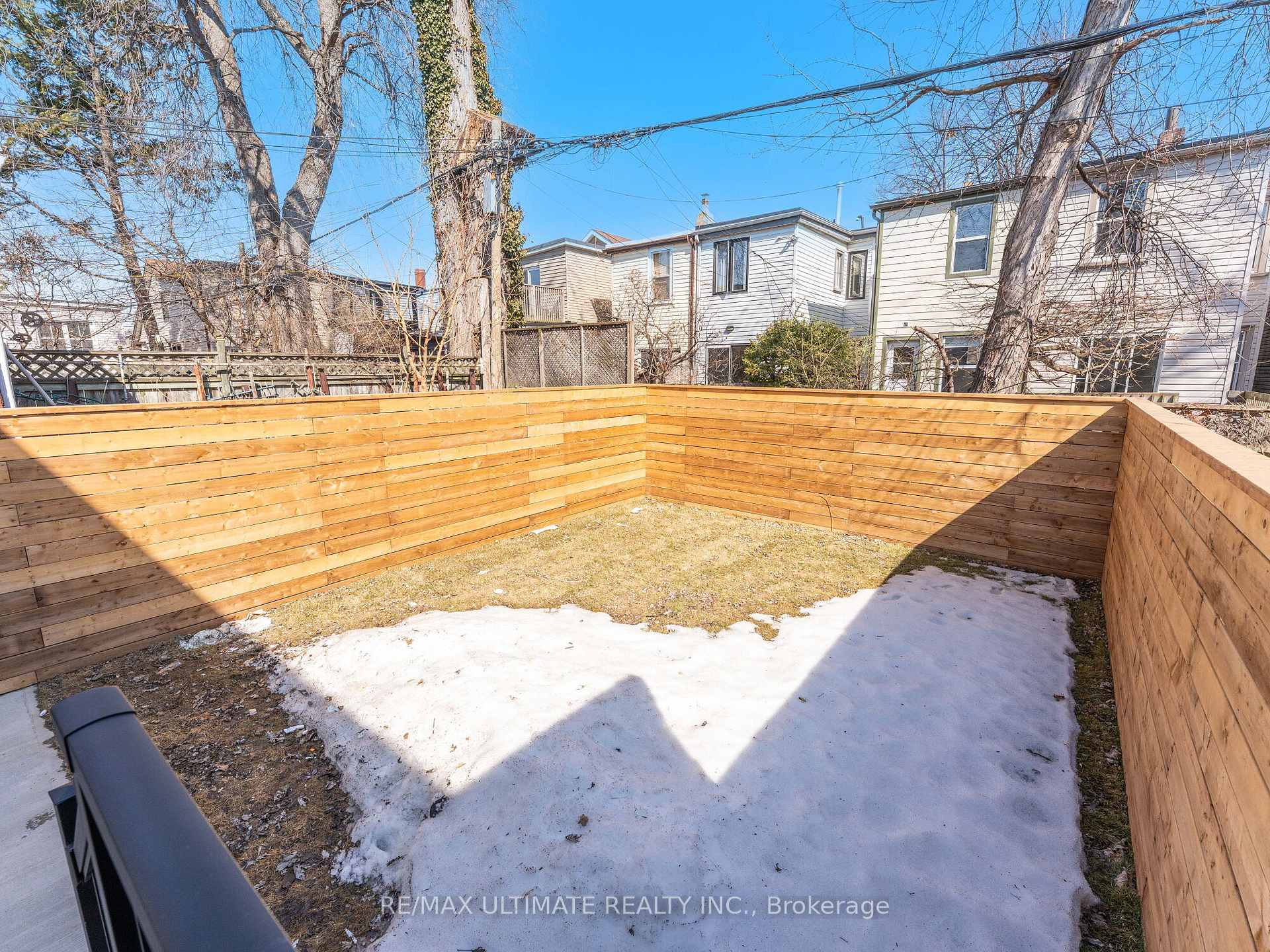 Photo 50 of 857 Pape Avenue, Toronto, Danforth Village-East York — HOMEH