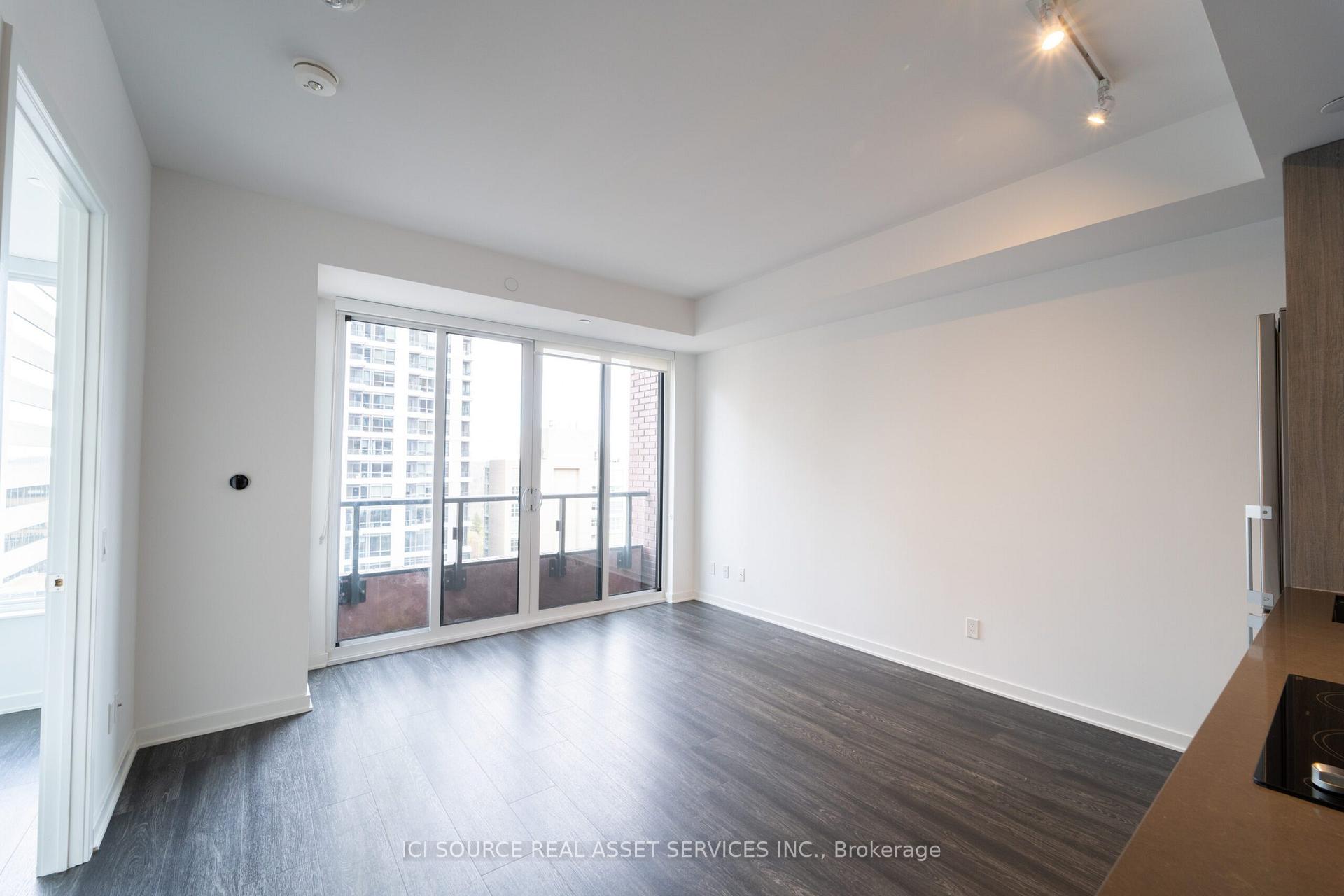 Photo 5 of Unit 1405, 25 Selby Street, Toronto, North St. James Town — HOMEH