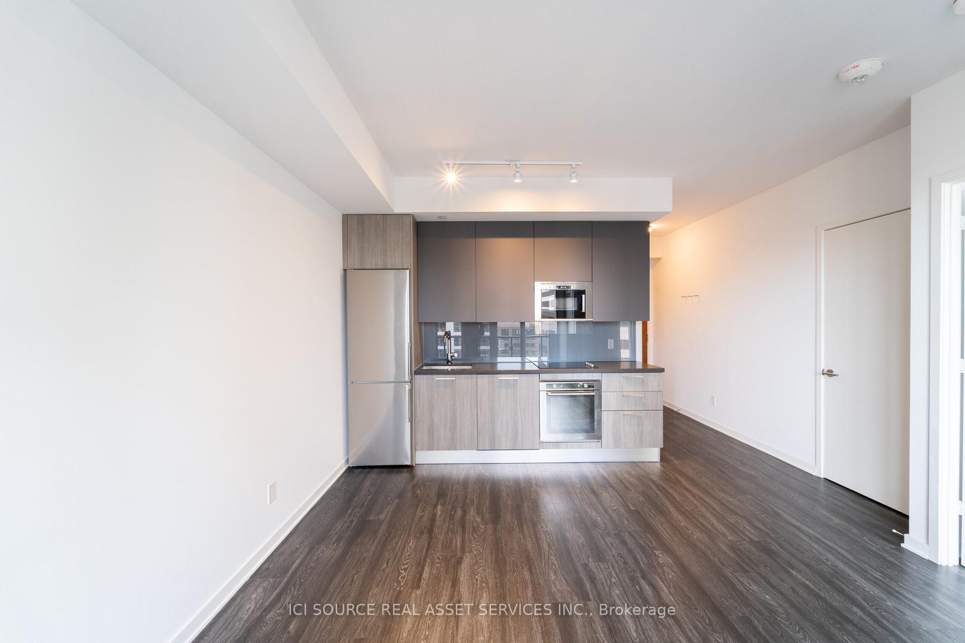 Photo 3 of Unit 1405, 25 Selby Street, Toronto, North St. James Town — HOMEH