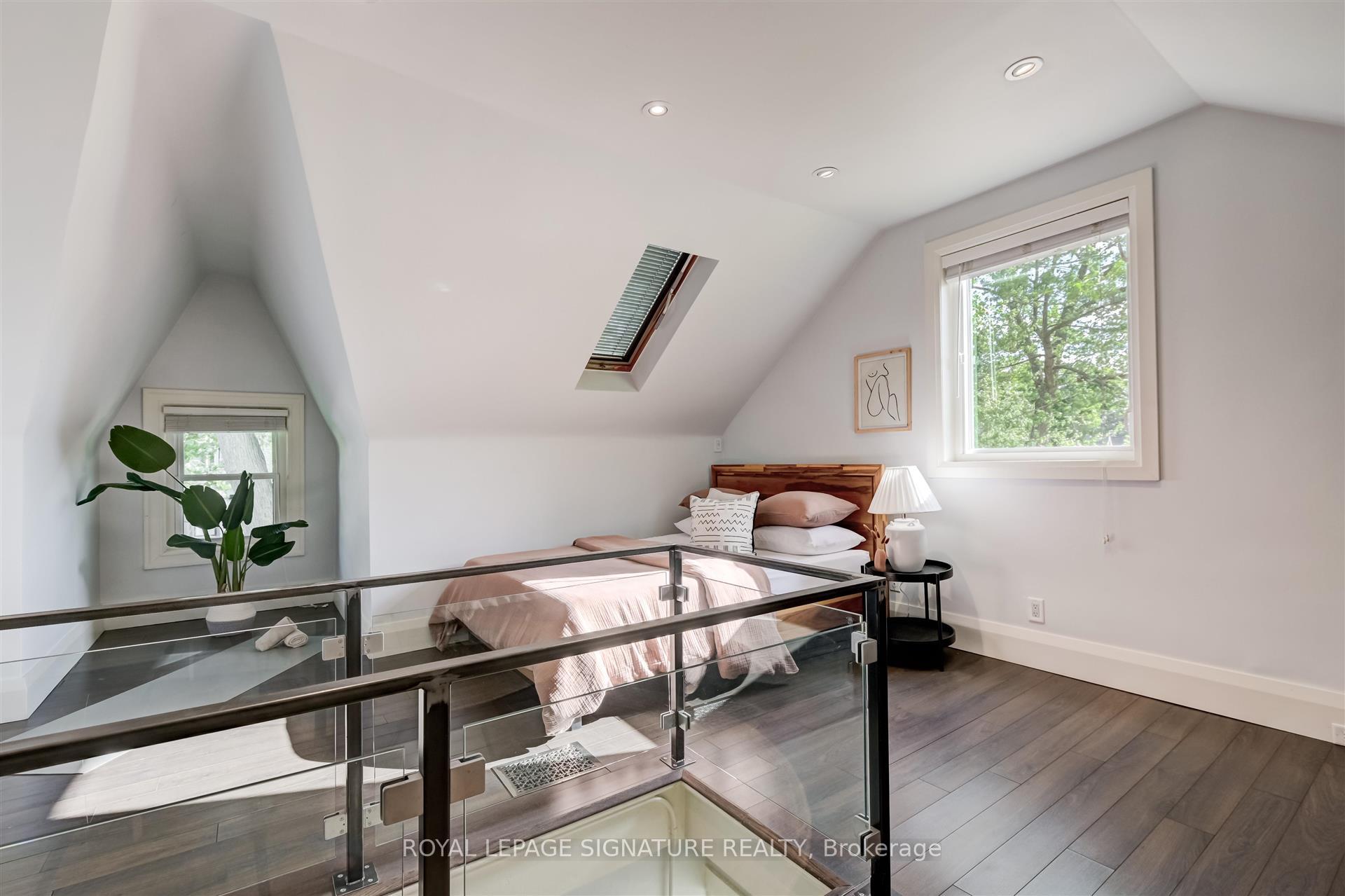 Photo 28 of 56 Withrow Avenue, Toronto, North Riverdale — HOMEH