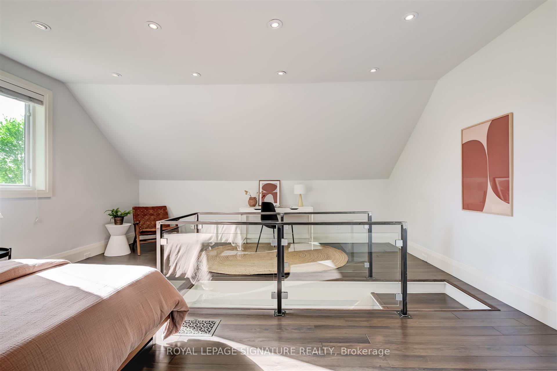 Photo 29 of 56 Withrow Avenue, Toronto, North Riverdale — HOMEH