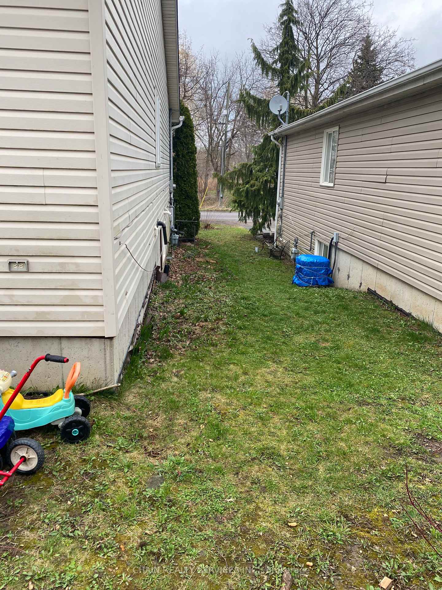Photo 17 of 154 Mary Street, Thorold, Allanburg/Thorold South — HOMEH
