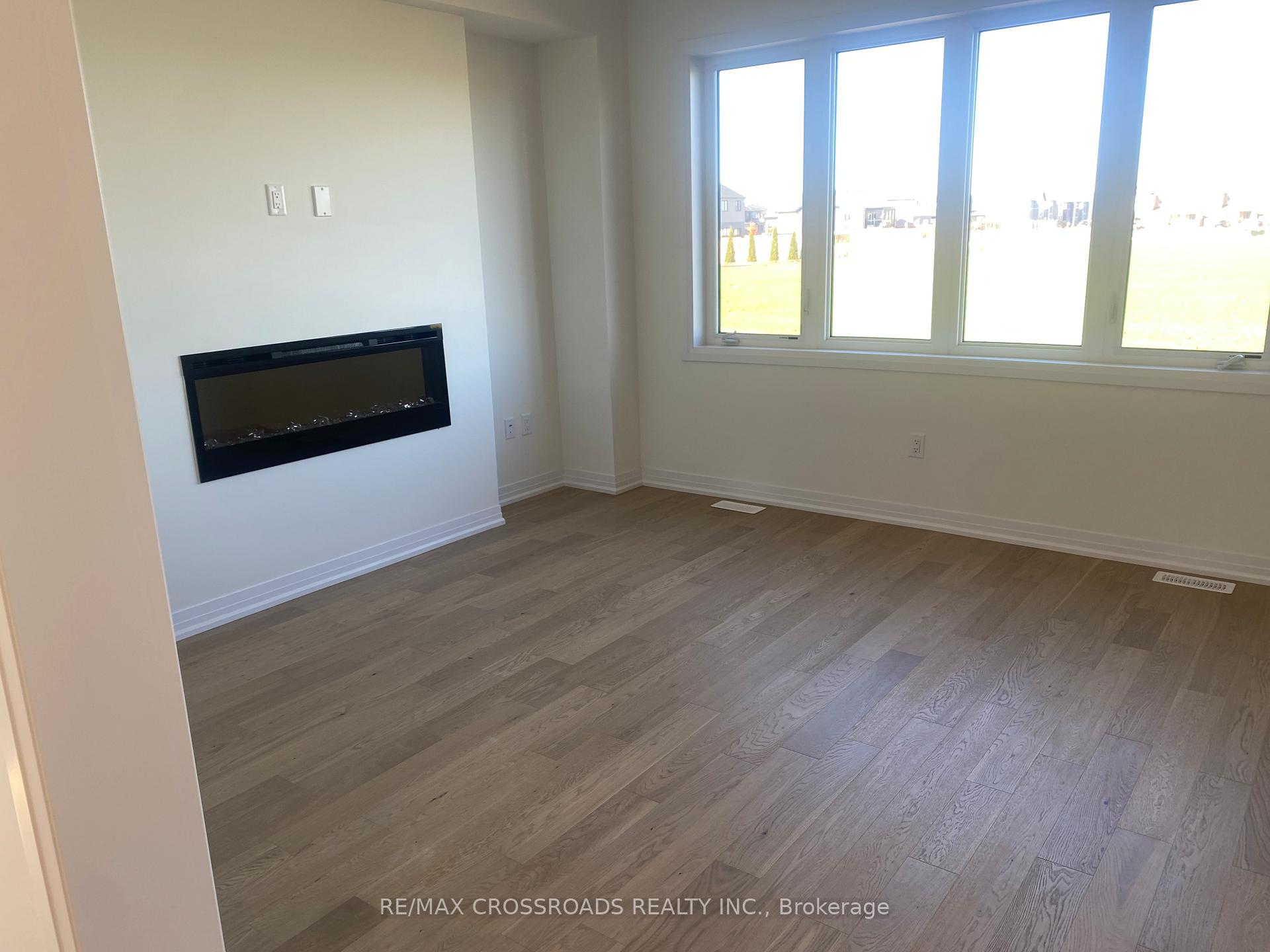 Photo 5 of 25 Velvet Way, Thorold, Rolling Meadows — HOMEH