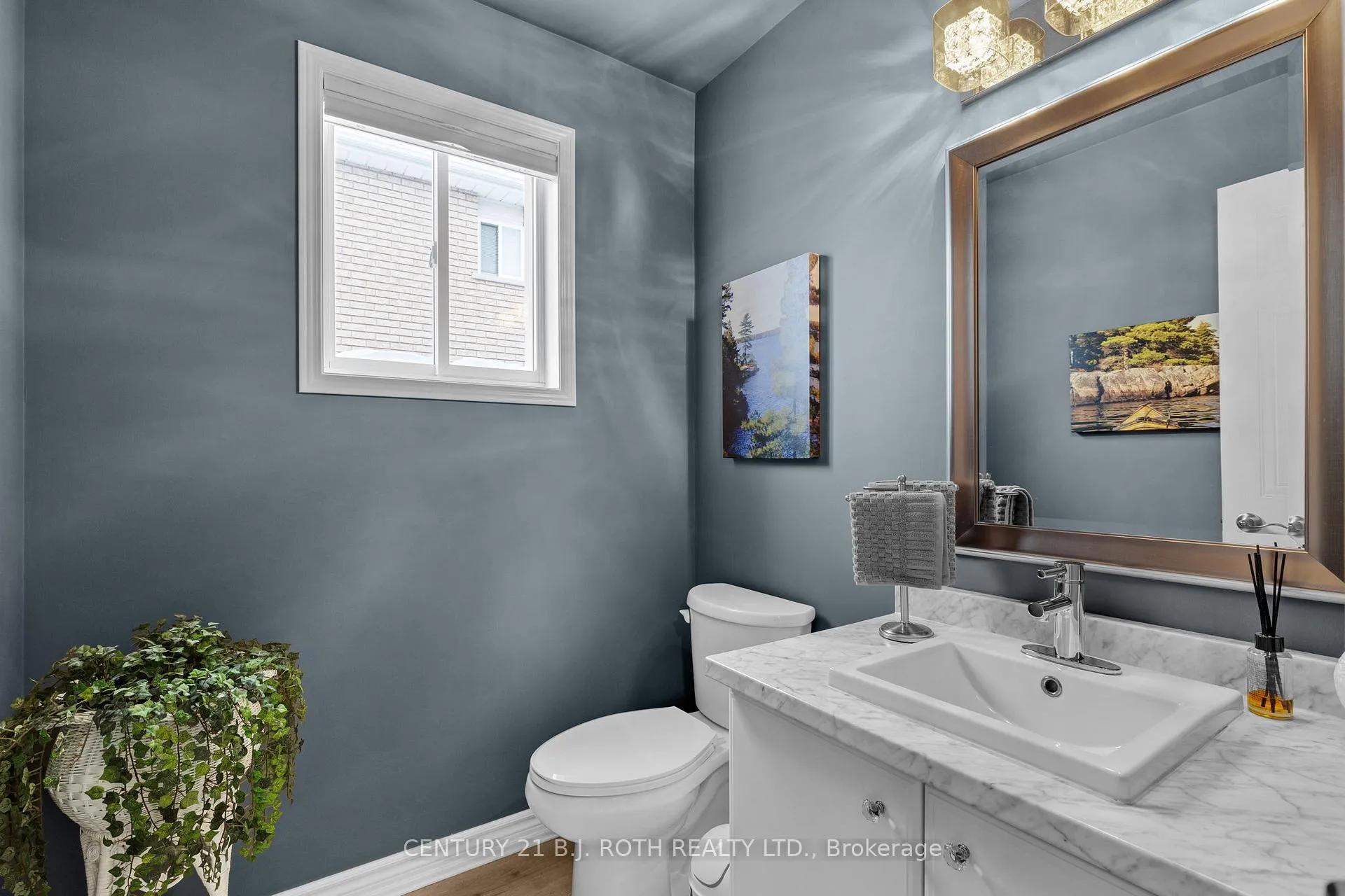 Photo 6 of 53 Benson Drive, Barrie, Sandy Hollow — HOMEH