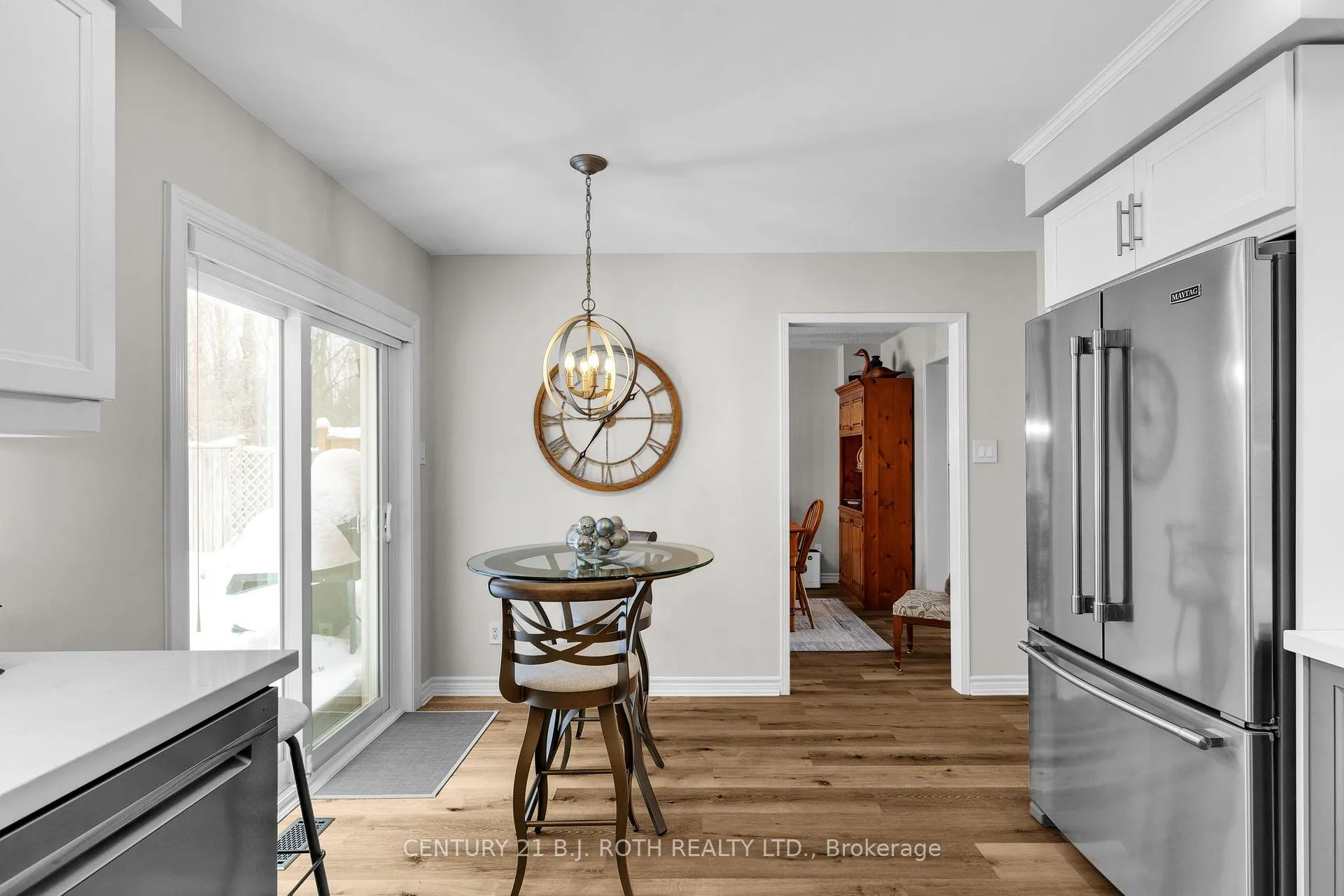 Photo 16 of 53 Benson Drive, Barrie, Sandy Hollow — HOMEH