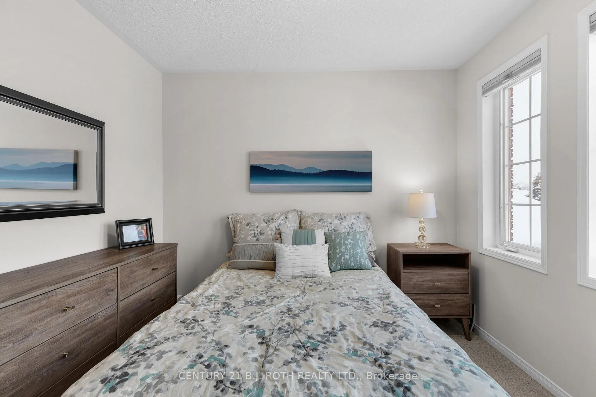 Photo 19 of 53 Benson Drive, Barrie, Sandy Hollow — HOMEH