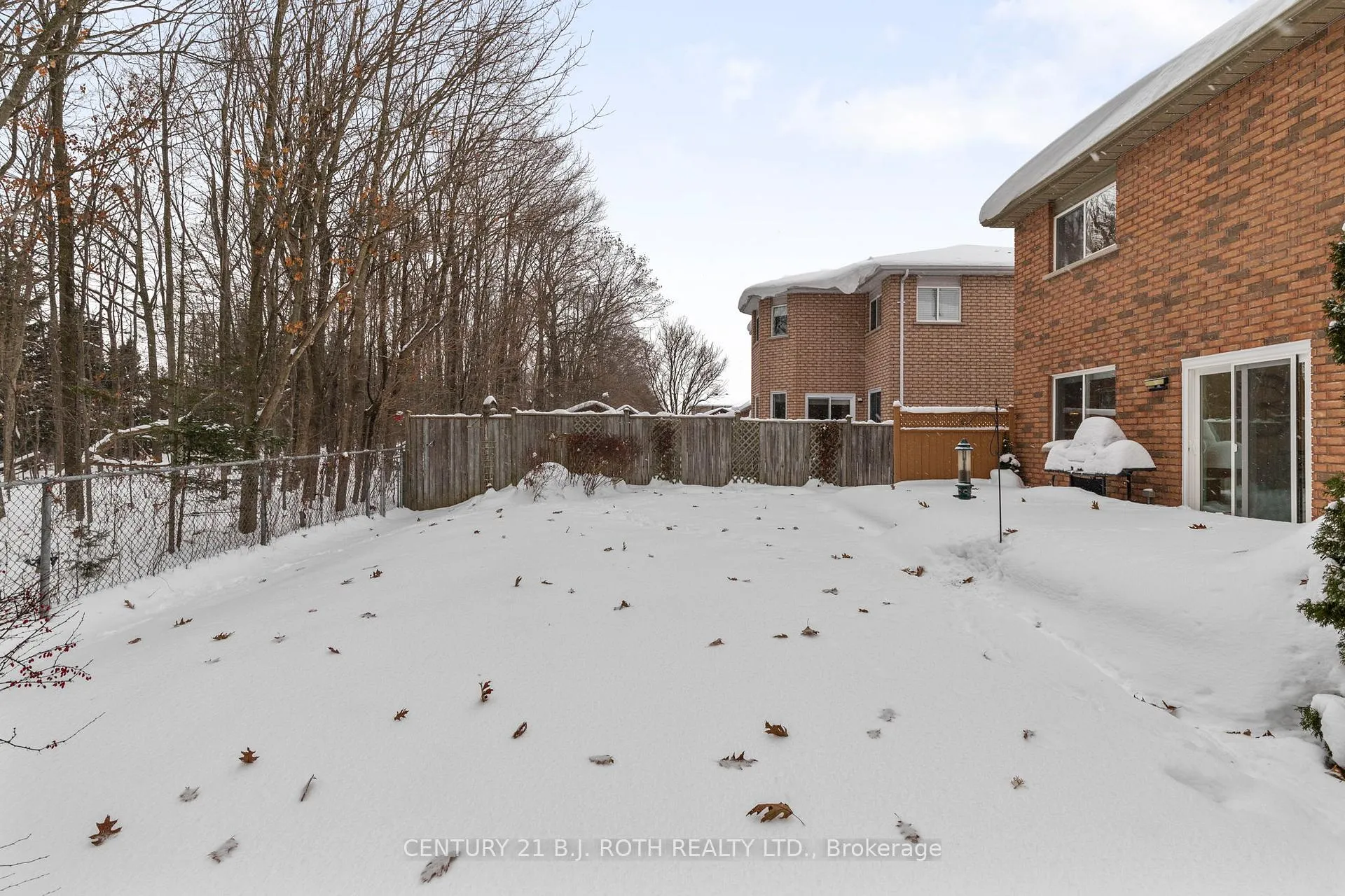 Photo 35 of 53 Benson Drive, Barrie, Sandy Hollow — HOMEH