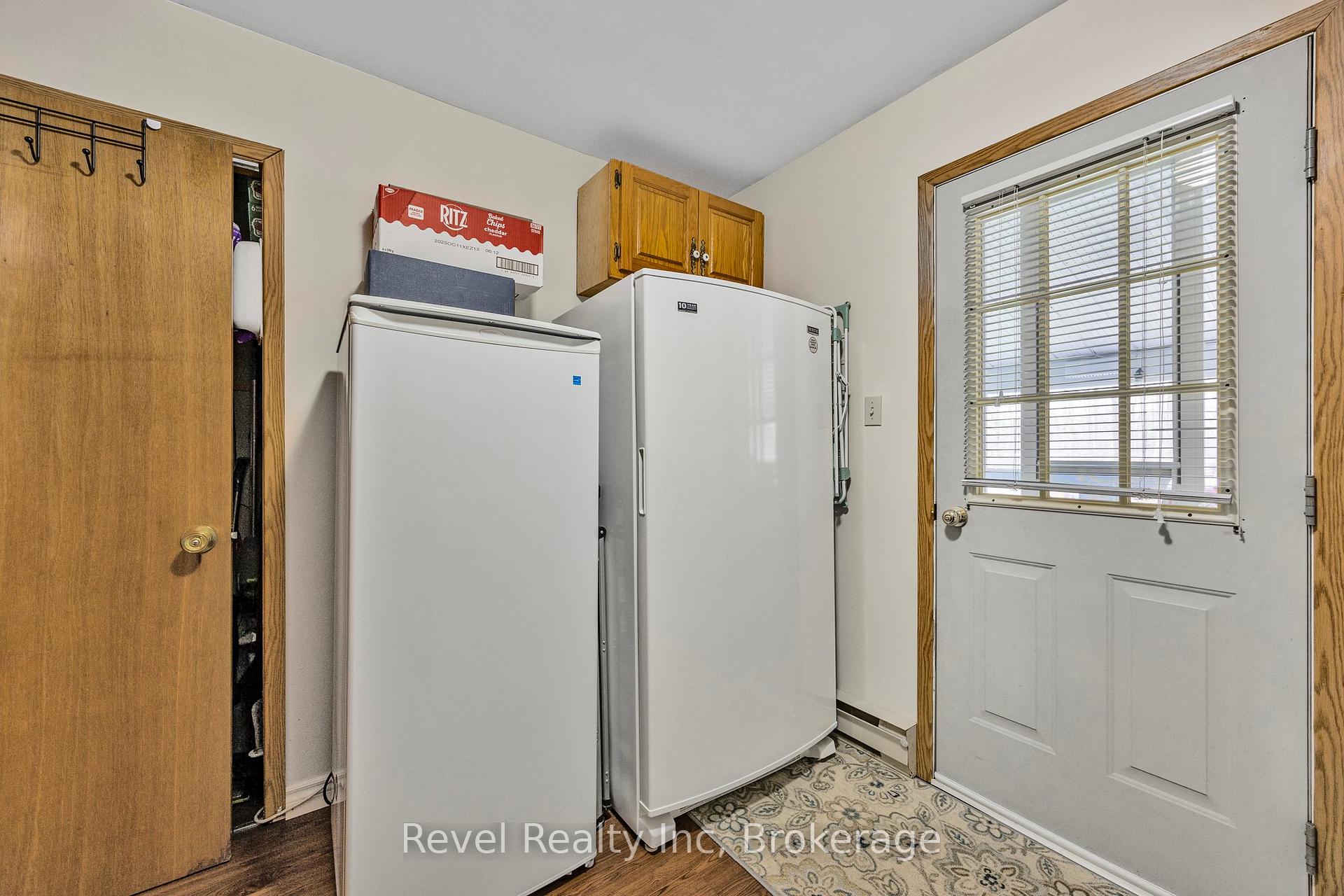 Photo 5 of 1710 Golf Link Road, Tiny, Rural Tiny — HOMEH