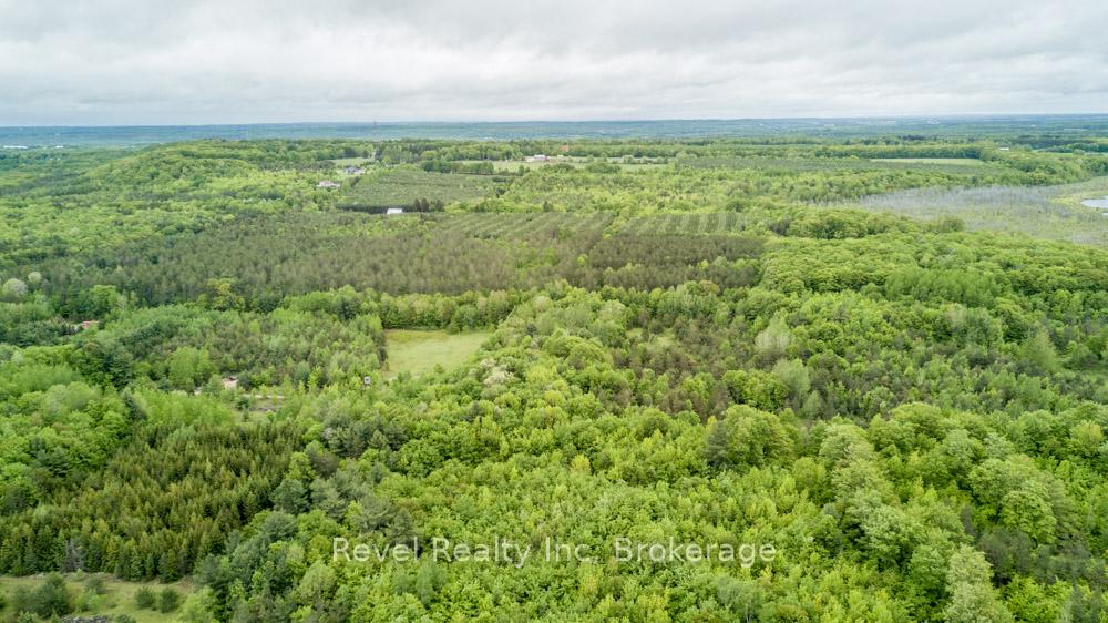 Photo 21 of 1710 Golf Link Road, Tiny, Rural Tiny — HOMEH