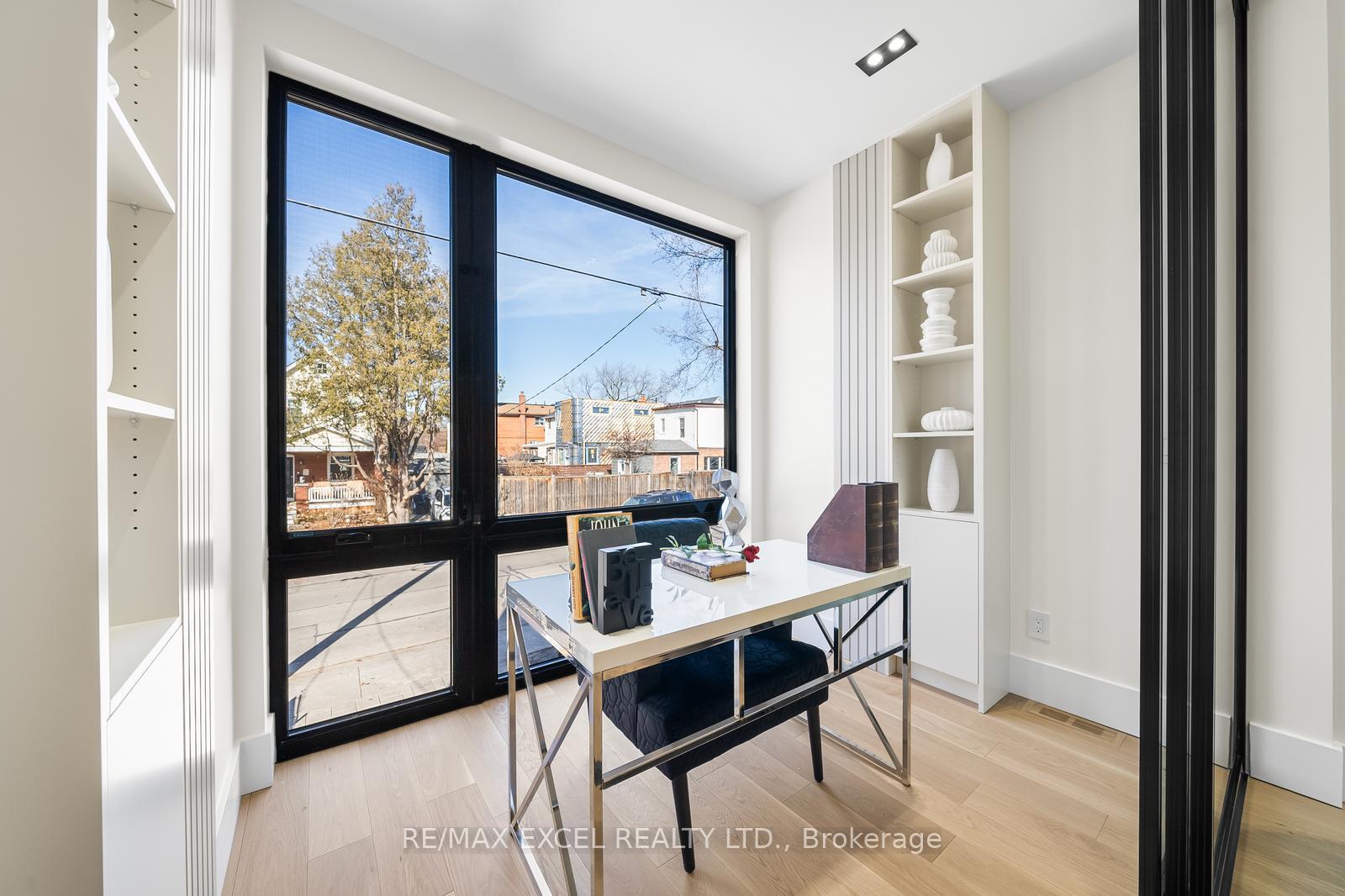 Photo 17 of 789 Sammon Avenue, Toronto, Danforth Village-East York — HOMEH