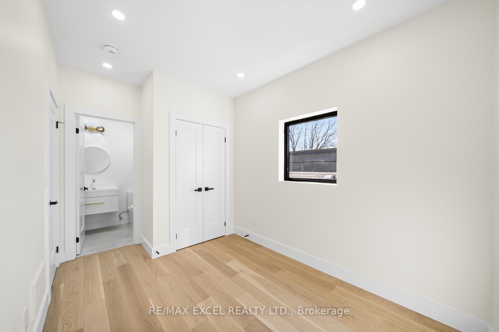 Photo 25 of 789 Sammon Avenue, Toronto, Danforth Village-East York — HOMEH