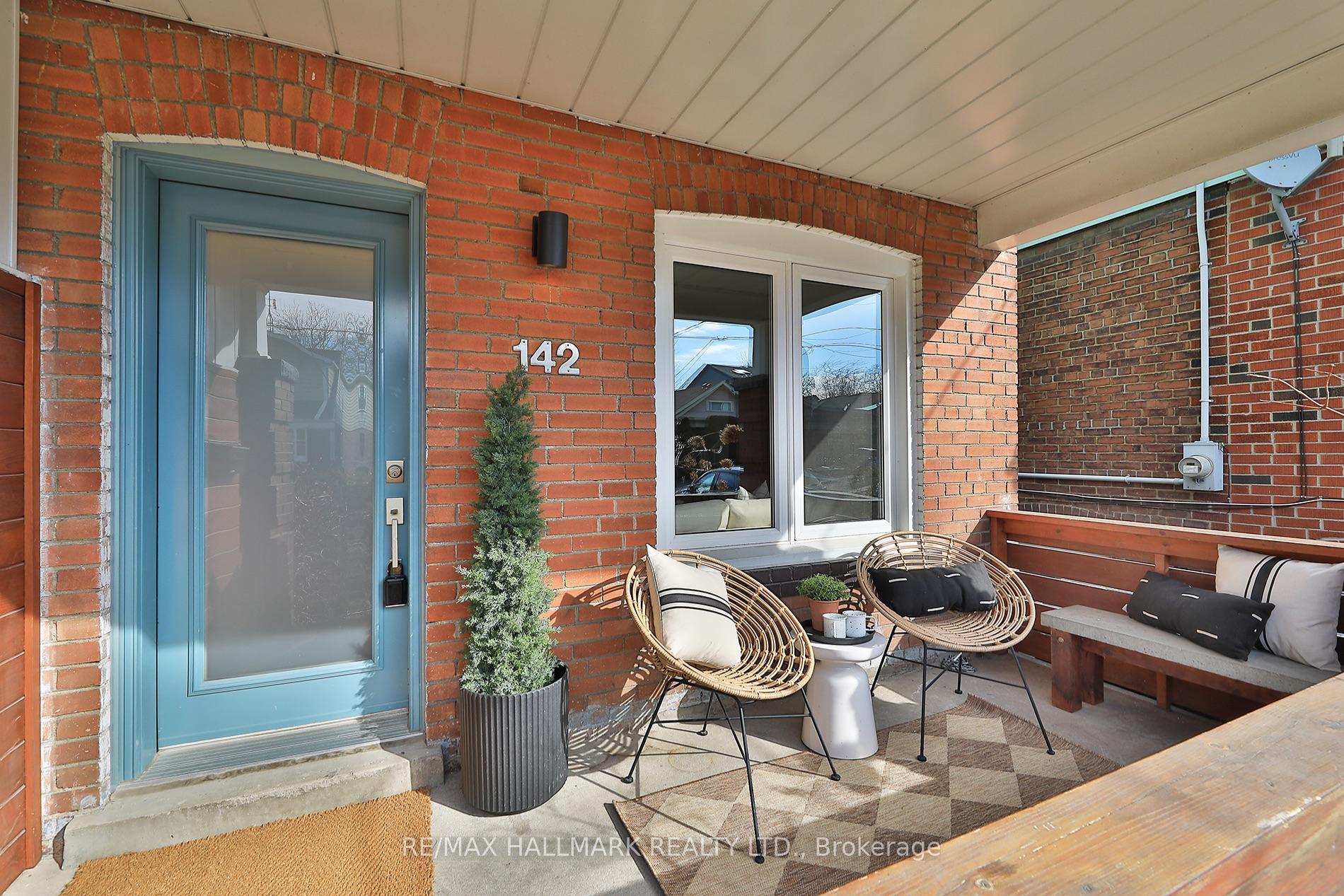 Photo 5 of 142 Springdale Boulevard, Toronto, Danforth Village-East York — HOMEH
